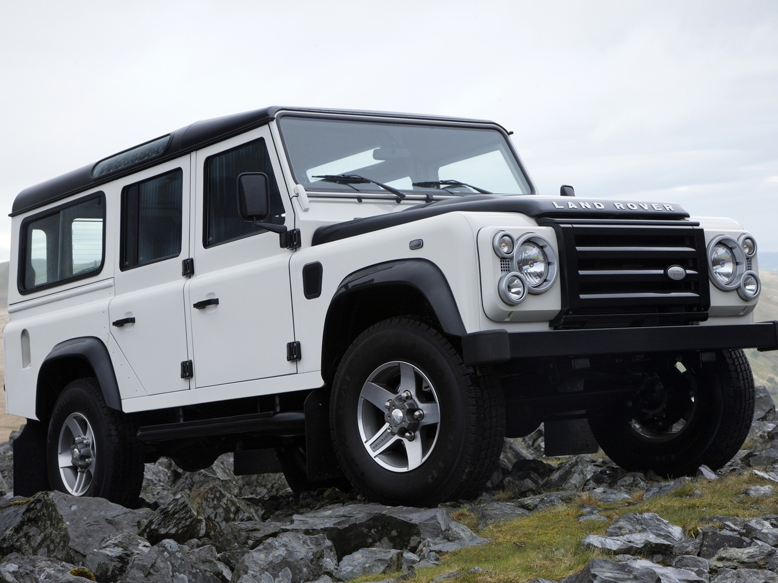 Land Rover fonds d'écran 2011 (1) #1 - 1600x1200