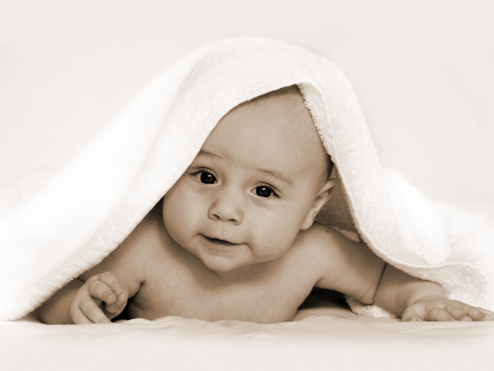 Cute Baby Wallpapers (1) #16 - 1600x1200