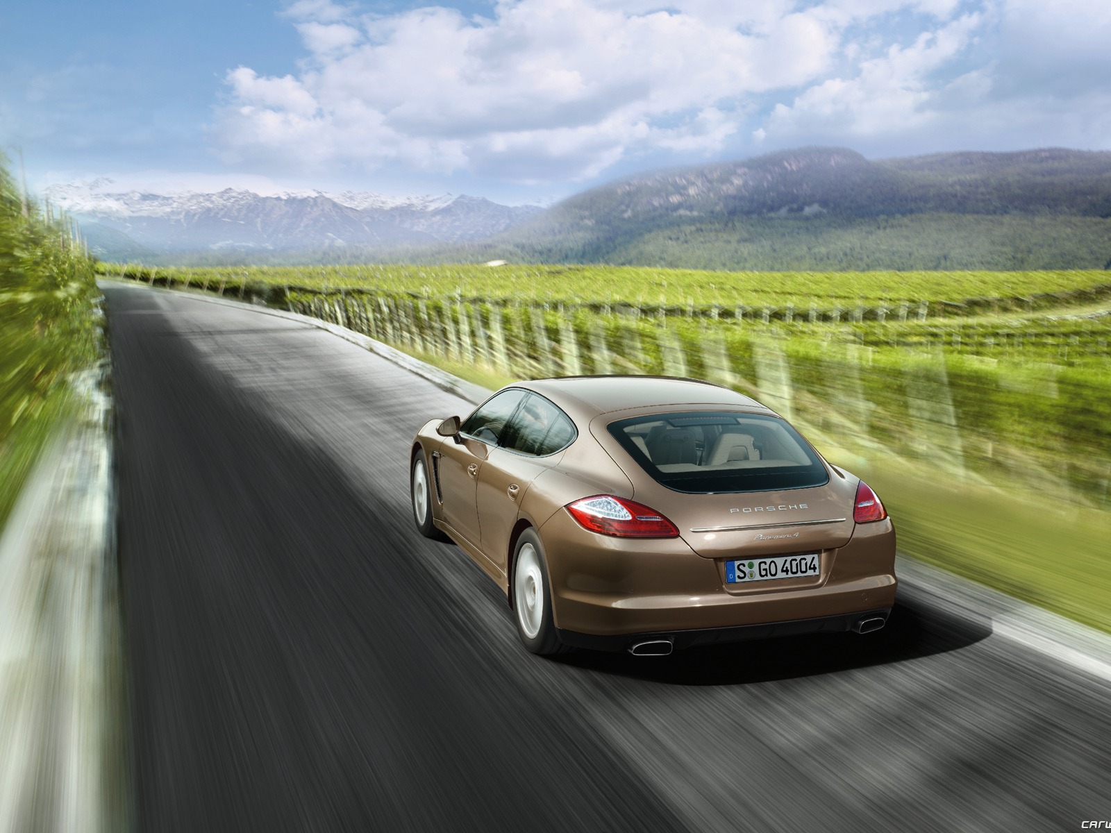 Porsche Panamera 4 - 2010 保时捷3 - 1600x1200