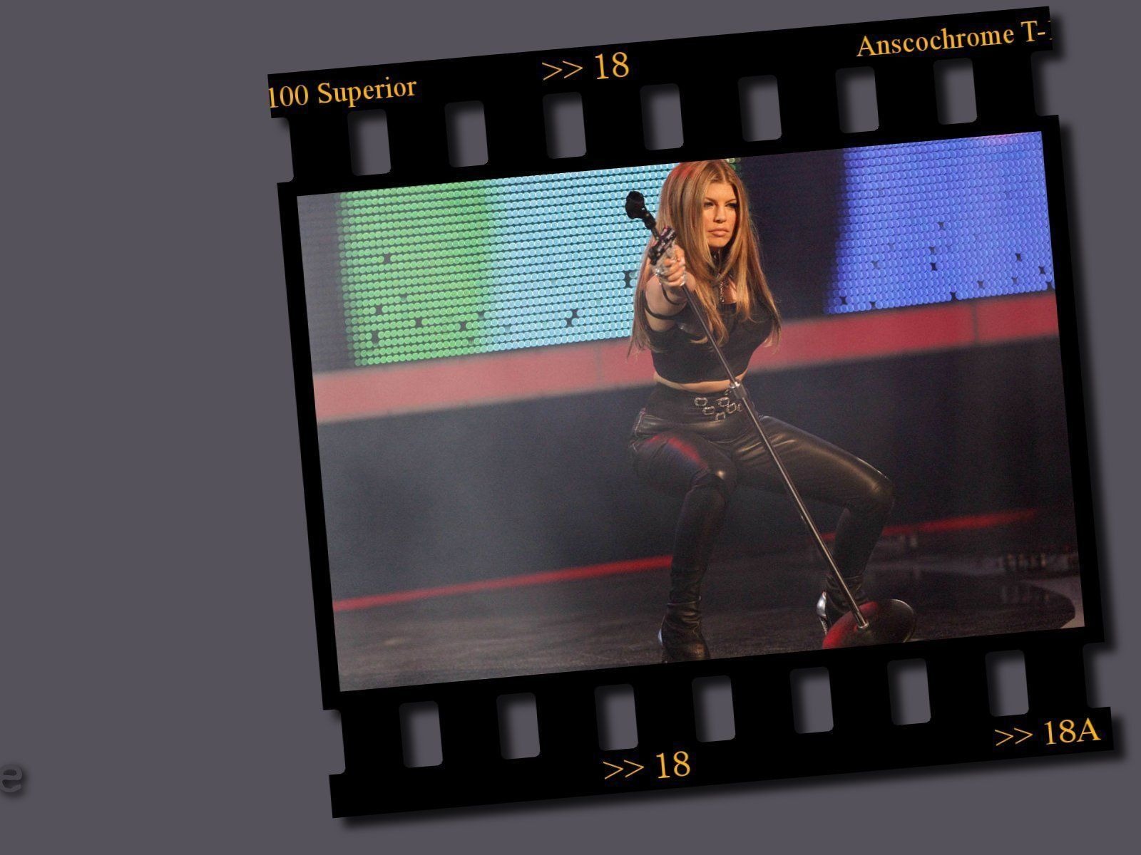 Fergie 菲姬 美女壁紙 #4 - 1600x1200
