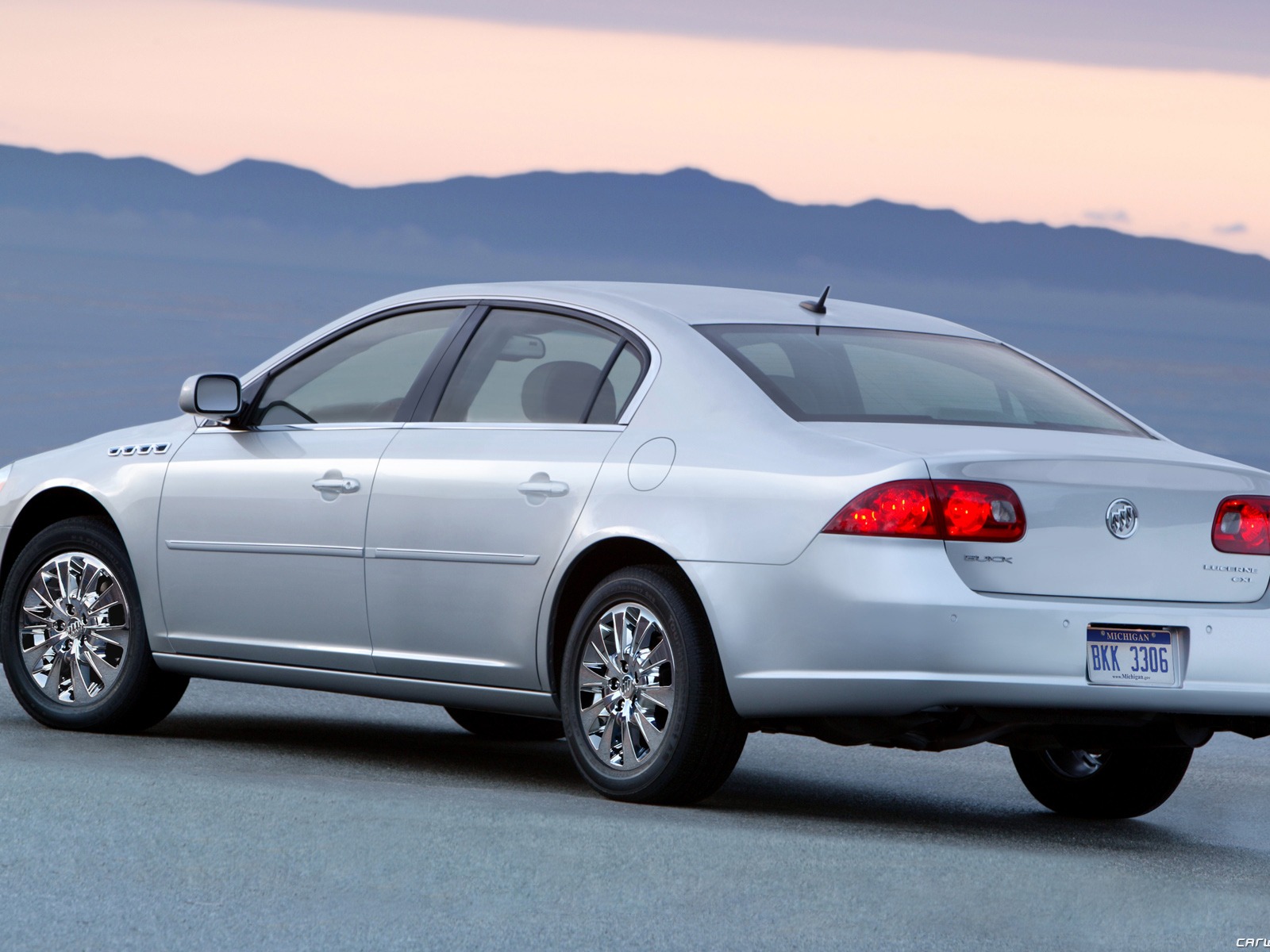 Buick Enclave CXL LaCrosse 4-Cylinder Lucerne - 2011 HD wallpaper #13 - 1600x1200