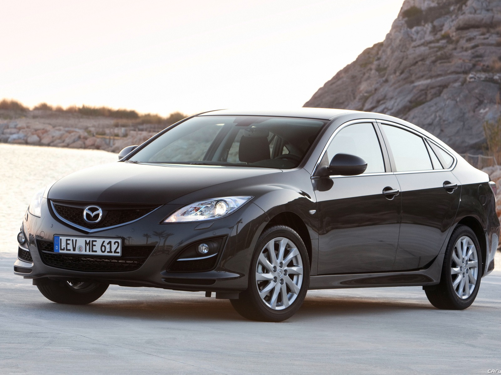 Mazda 6 Hatchback - 2010 马自达15 - 1600x1200