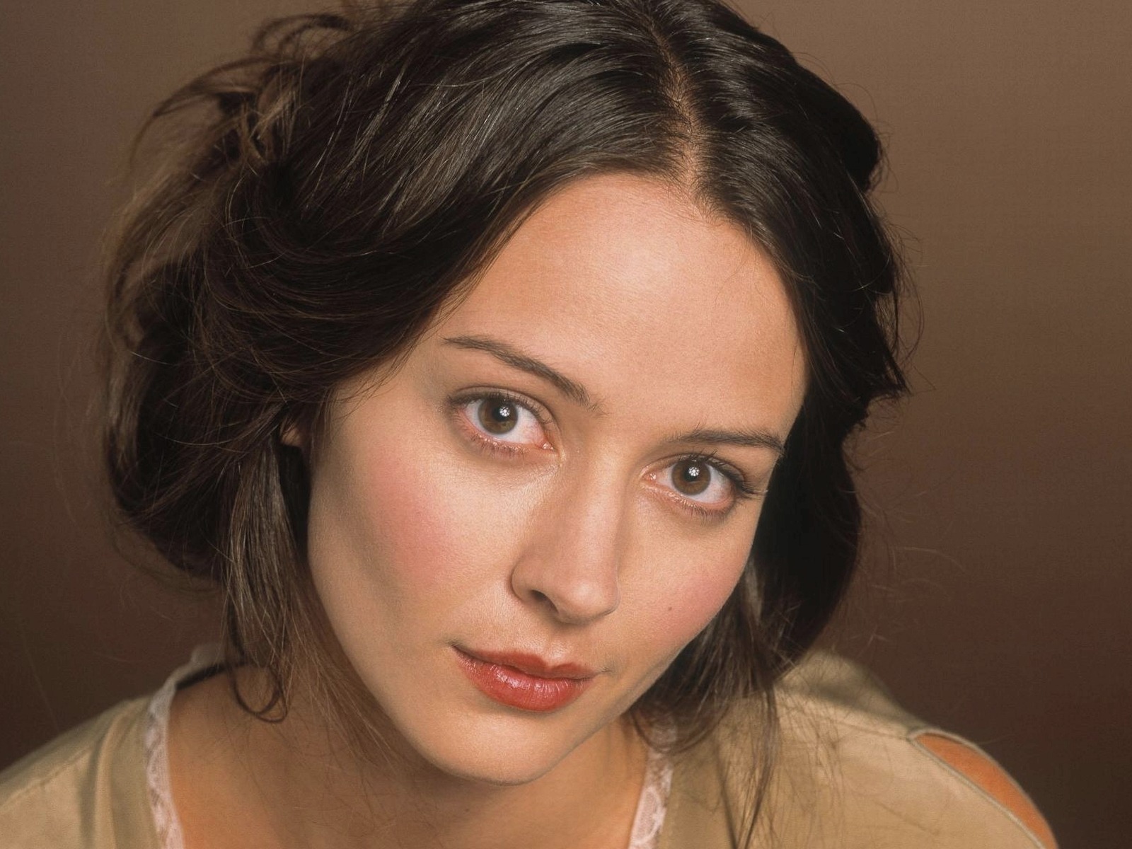 Amy Acker krásnou tapetu #7 - 1600x1200