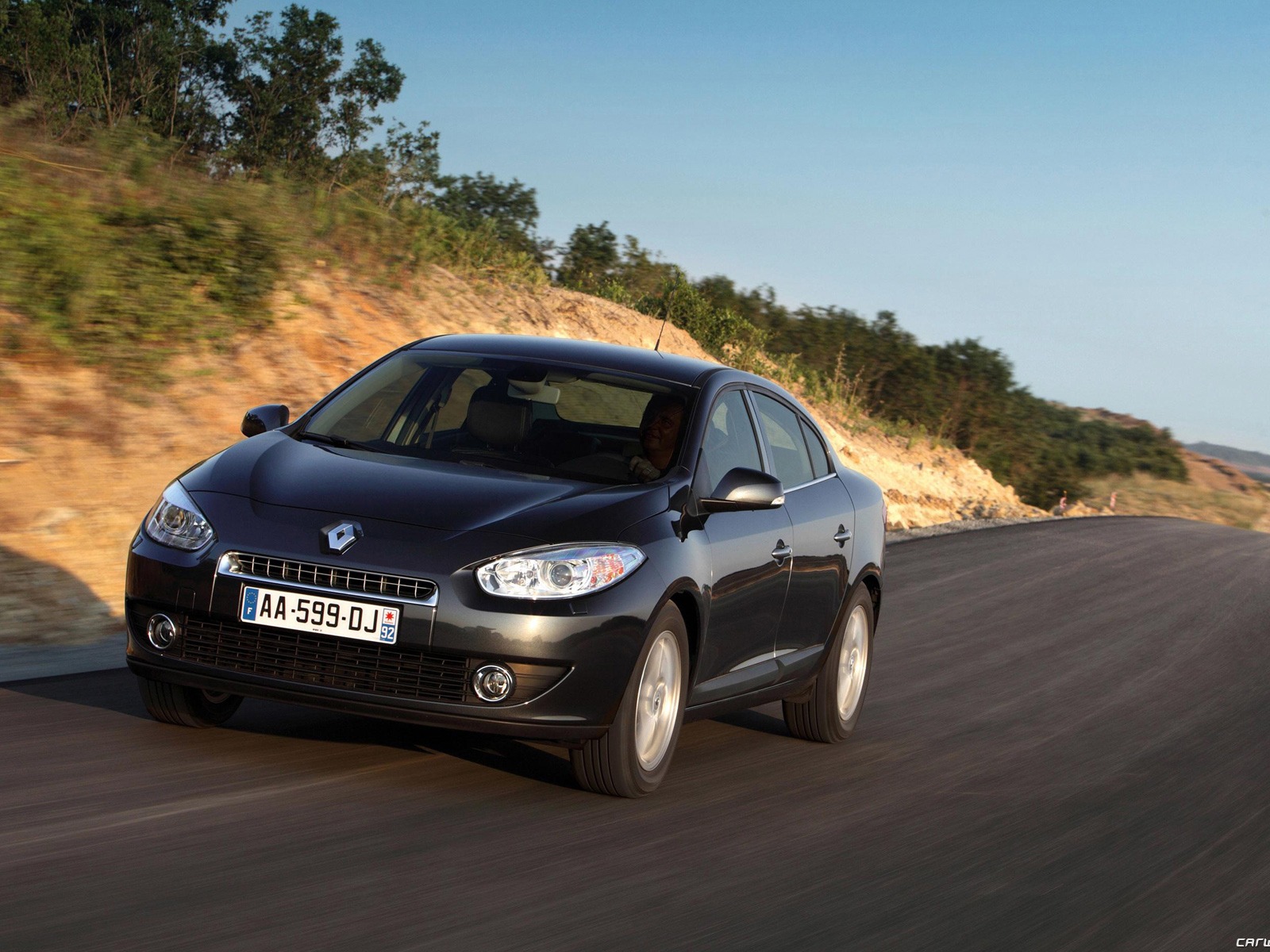 Renault Fluence - 2009 雷諾 #8 - 1600x1200