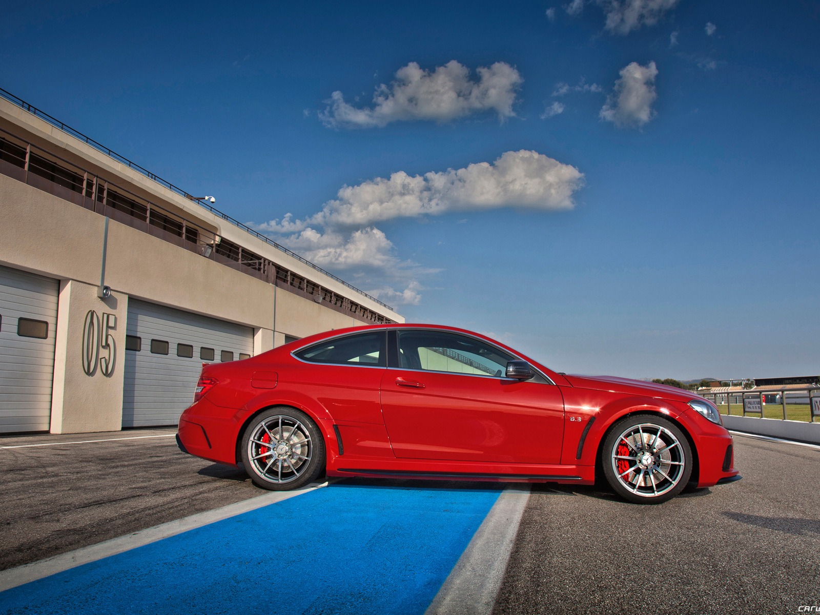 Mercedes-Benz C63 AMG Black Series Coupe - 2011 HD wallpapers #9 - 1600x1200