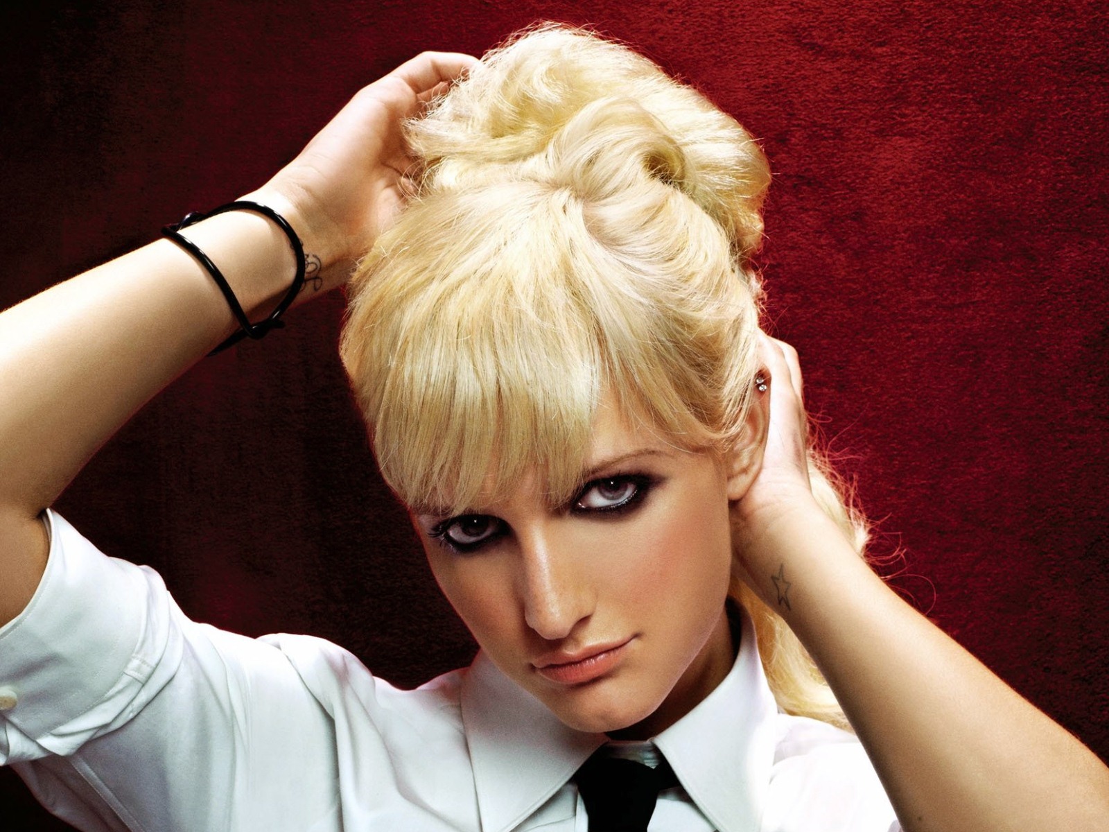 Ashlee Simpson 阿什莉·辛普森 美女壁紙 #13 - 1600x1200