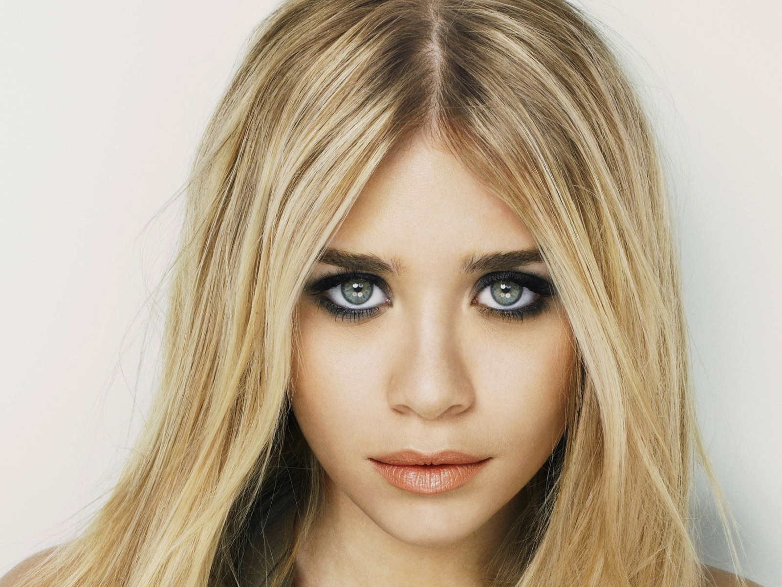 Ashley Olsen 阿什莉·奧爾森 美女壁紙 #1 - 1600x1200