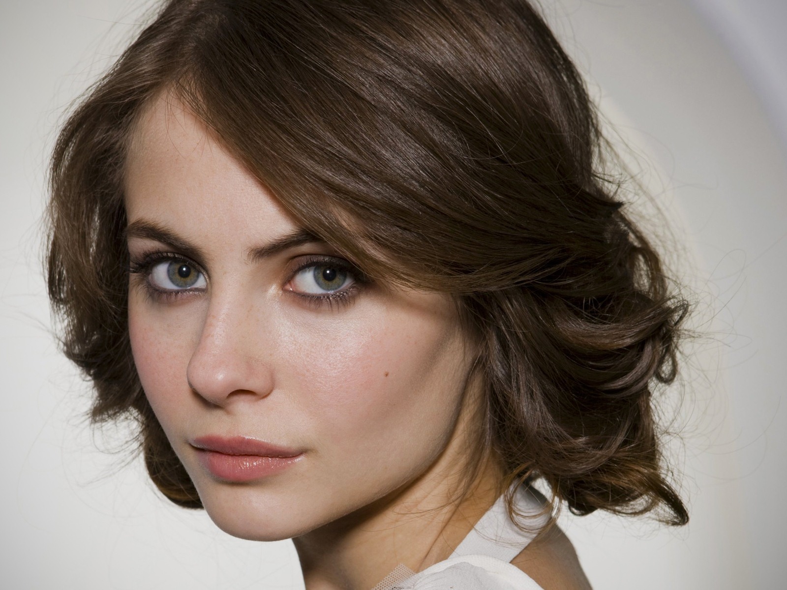 Willa Holland 薇拉·贺兰德 美女壁纸6 - 1600x1200