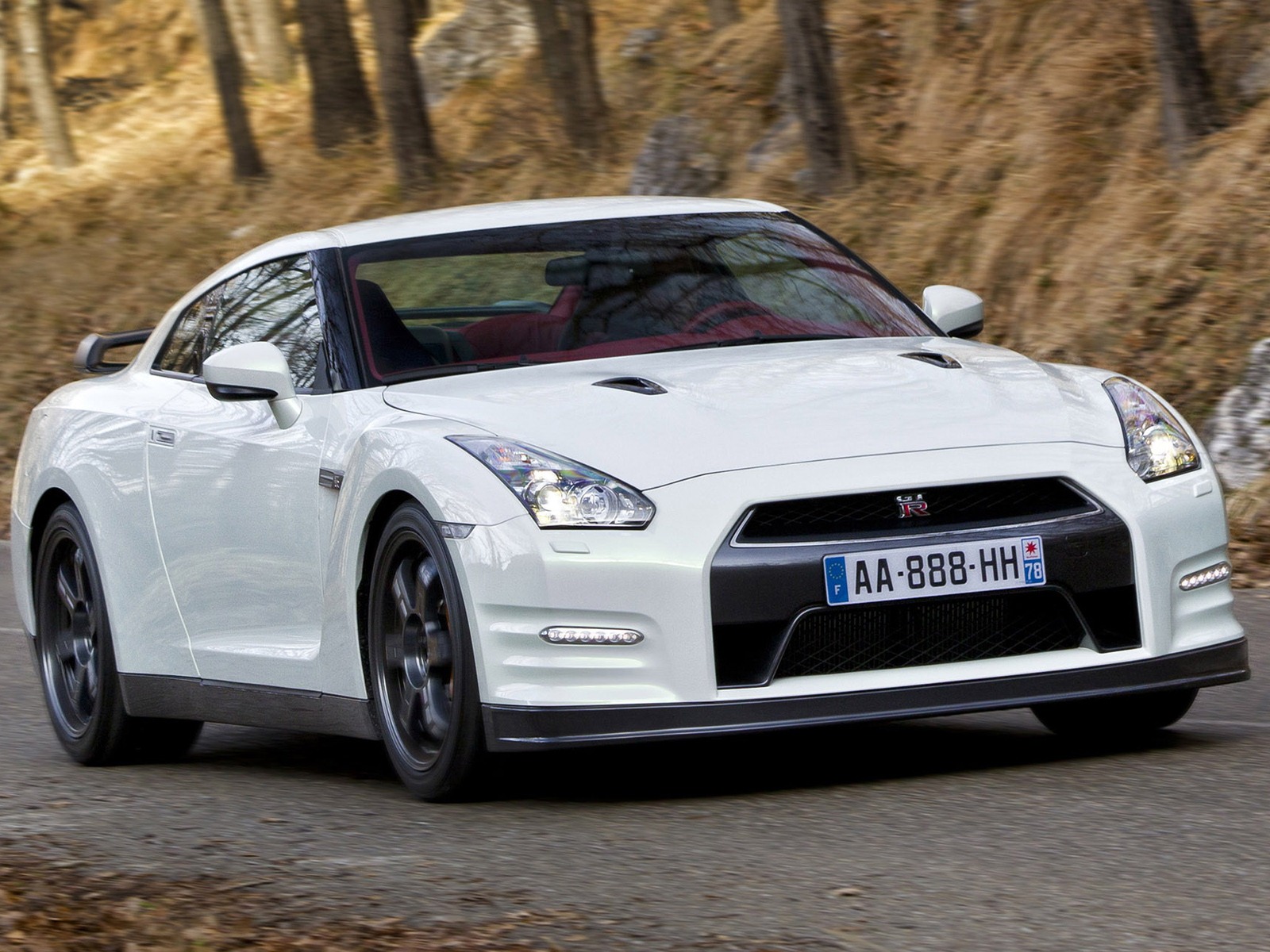 Nissan GT-R Egoist 2011 日產GT-R 利己主義高清壁紙 #4 - 1600x1200