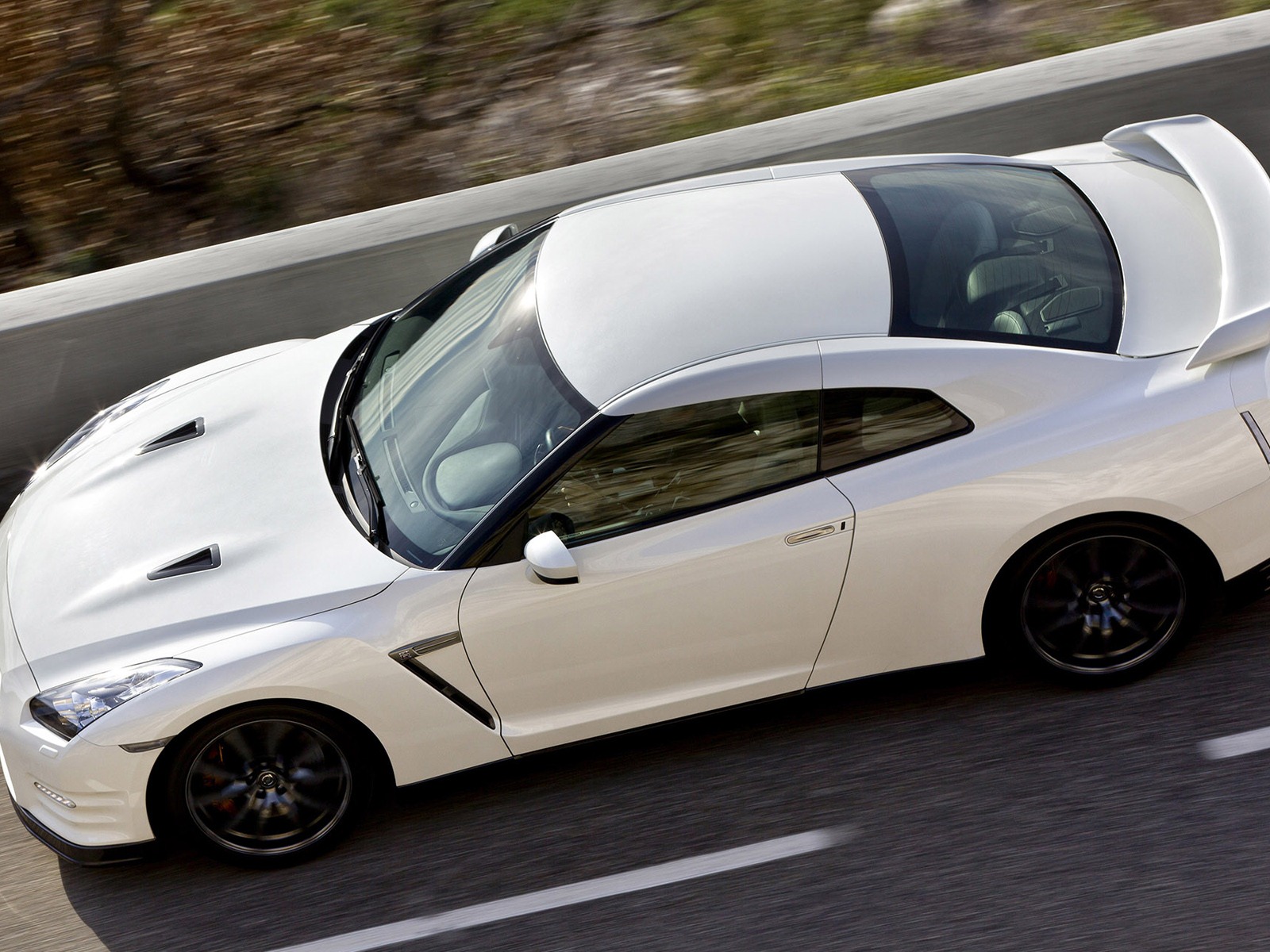 Nissan GT-R Egoist 2011 日產GT-R 利己主義高清壁紙 #5 - 1600x1200