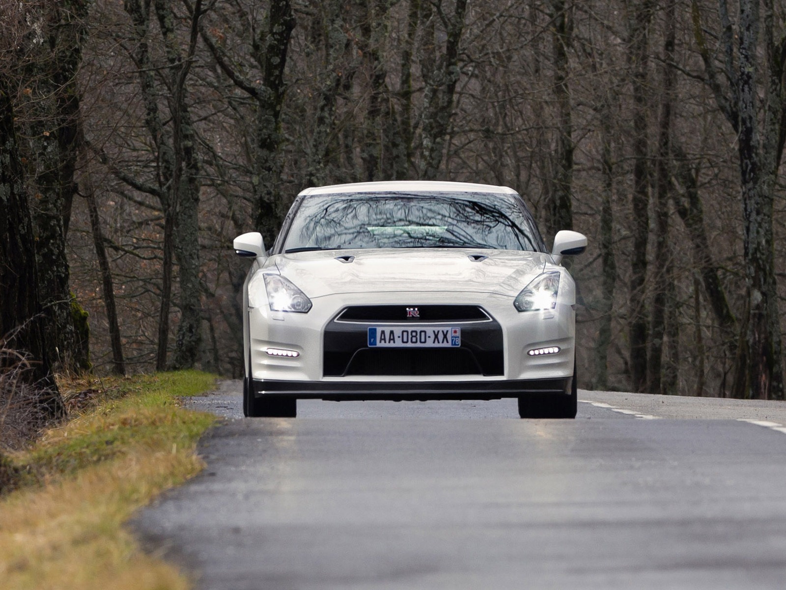 Nissan GT-R Egoist 2011 fonds d'écran HD #22 - 1600x1200