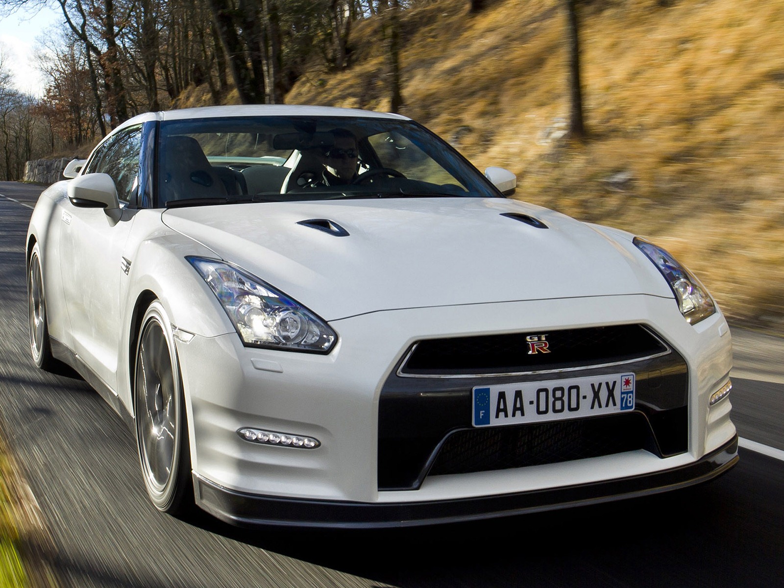 Nissan GT-R Egoist 2011 日产GT-R 利己主义 高清壁纸27 - 1600x1200