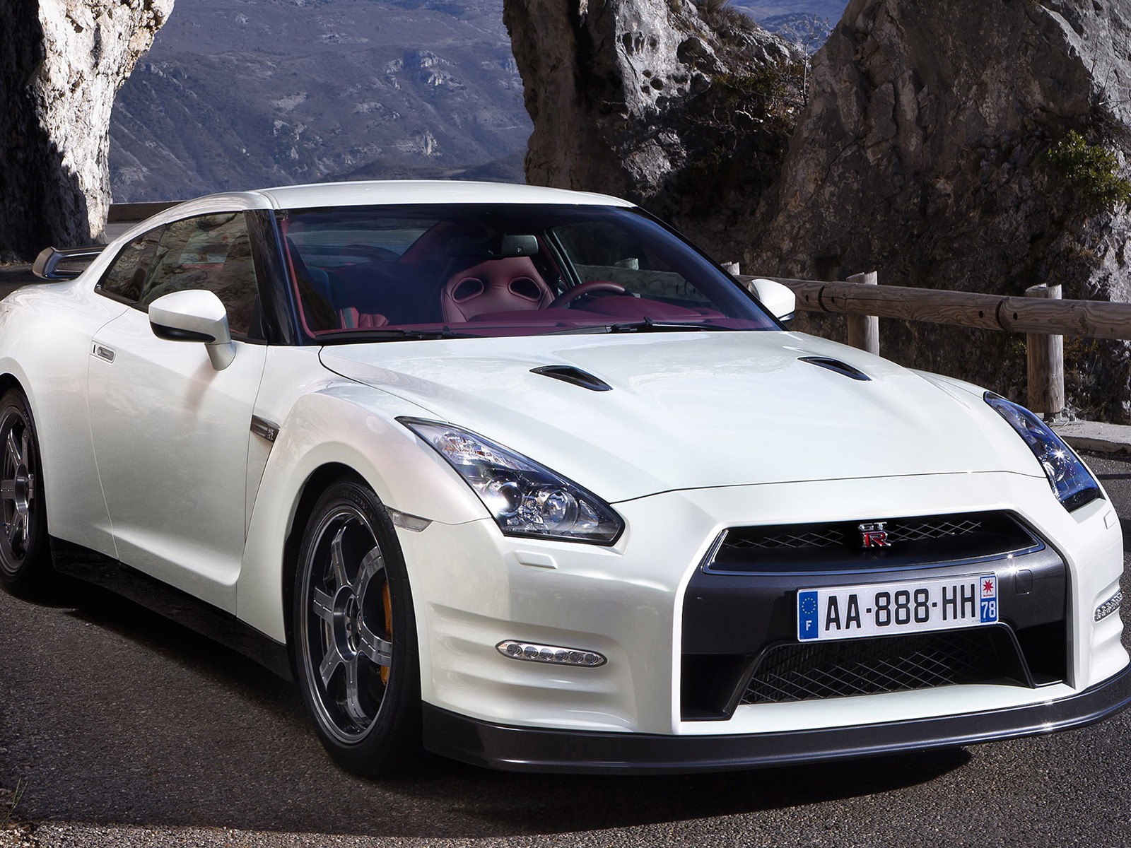 Nissan GT-R egoista 2011 HD tapety na plochu #29 - 1600x1200