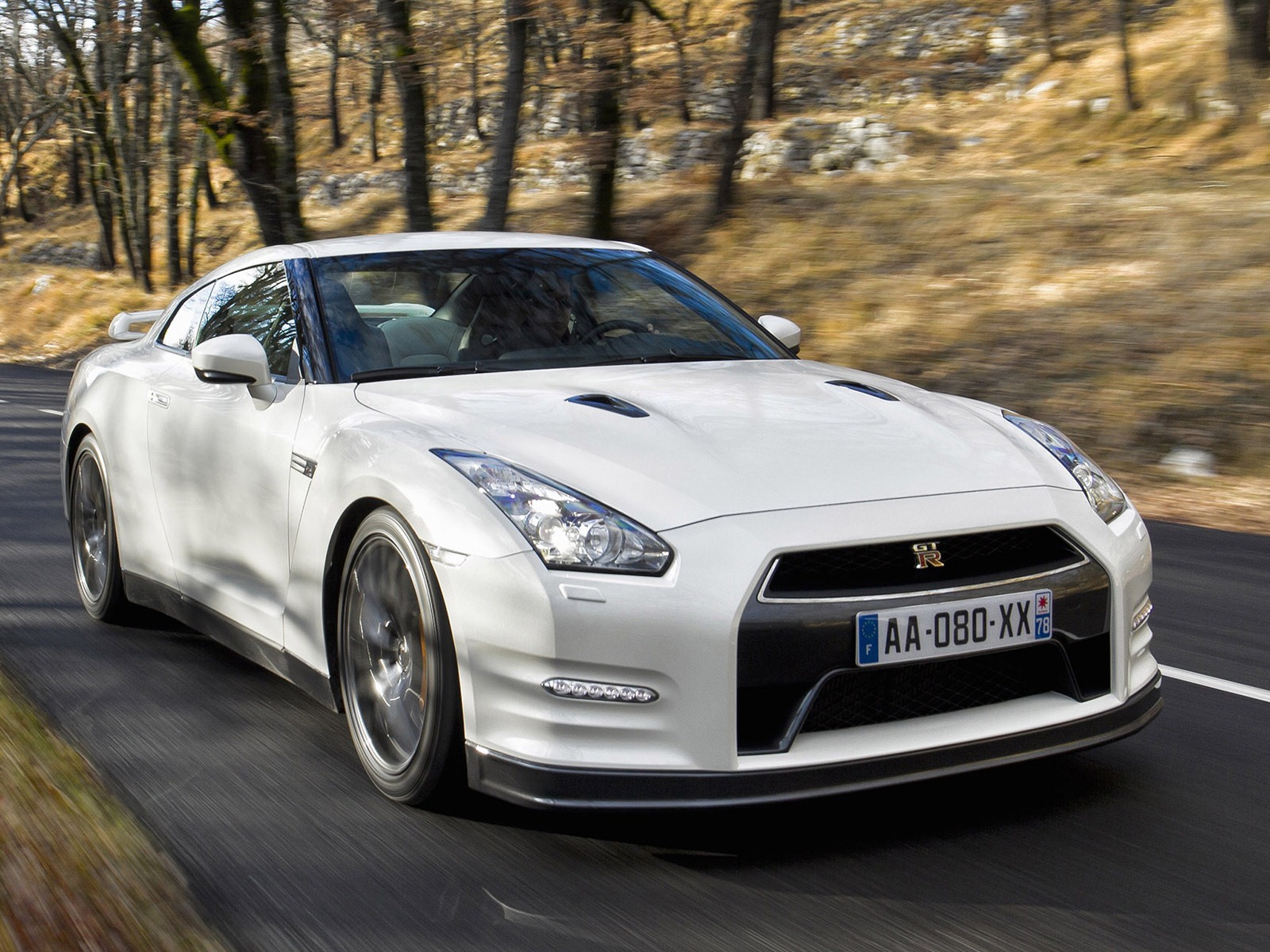 Nissan GT-R Egoist 2011 日產GT-R 利己主義高清壁紙 #34 - 1600x1200