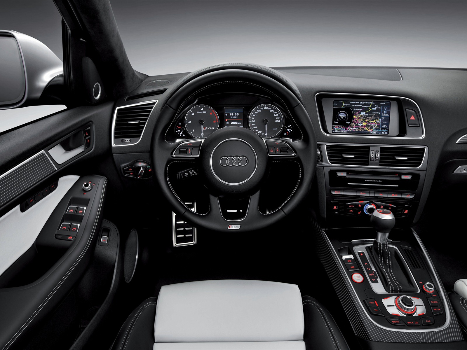 2013 Audi SQ5 TDI 奥迪 高清壁纸18 - 1600x1200