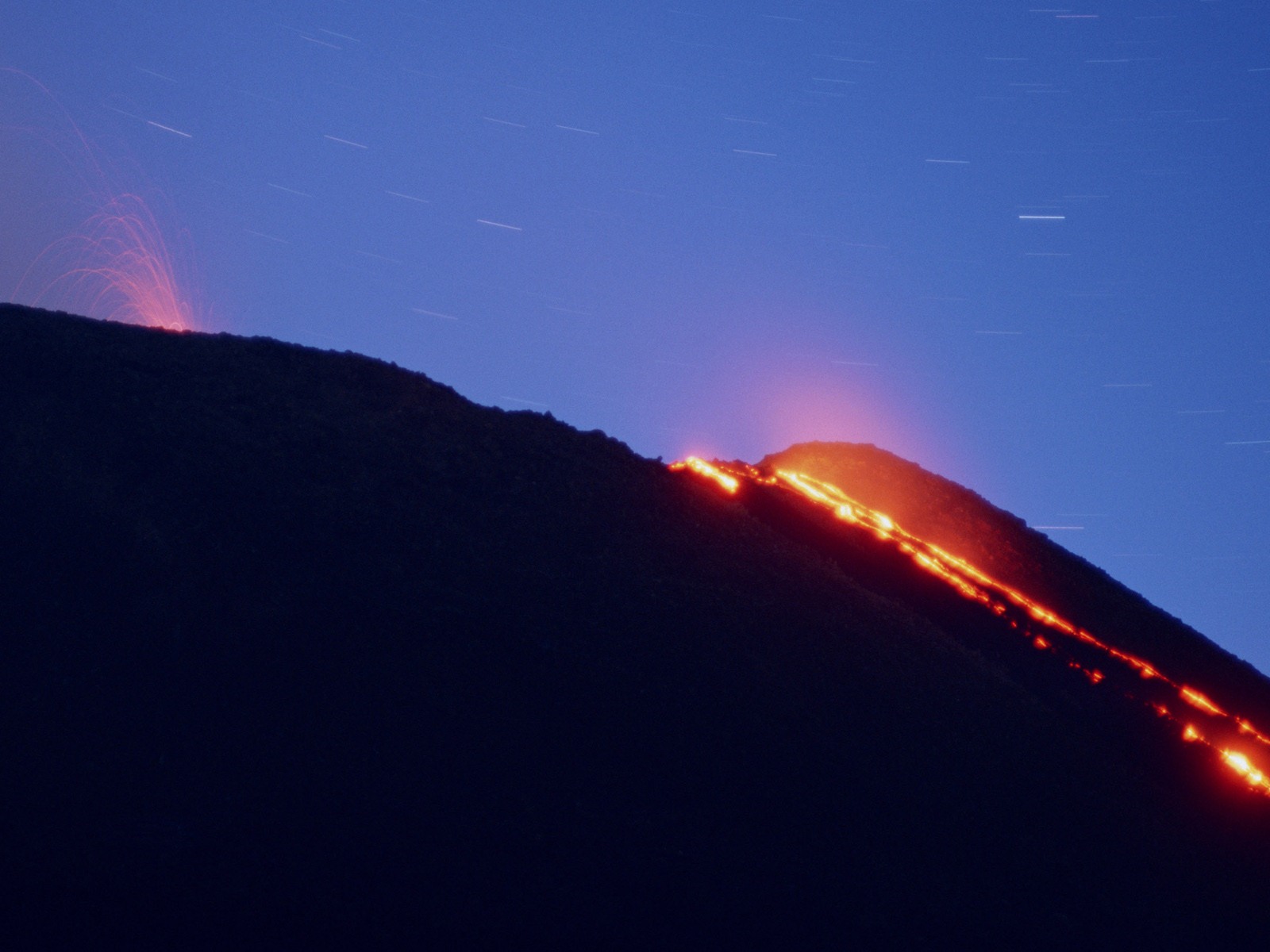 L'éruption volcanique du papier peint magnifique paysage #3 - 1600x1200
