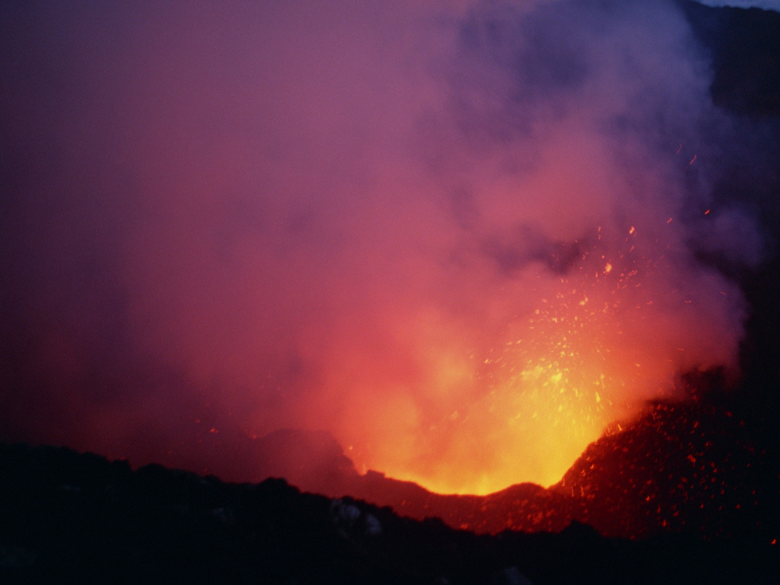 火山噴發的壯麗景觀壁紙 #12 - 1600x1200