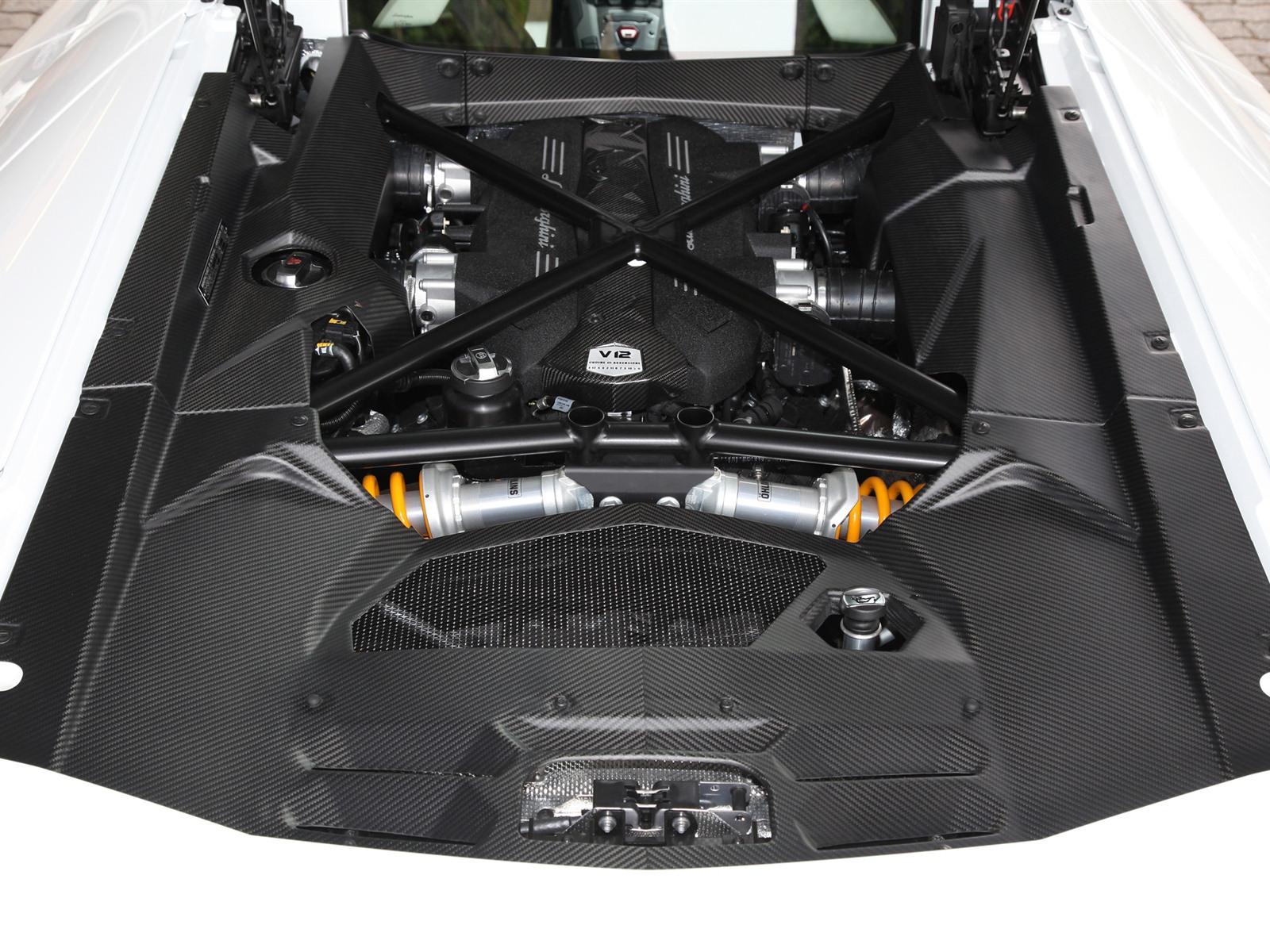 2012 Lamborghini Aventador LP700-4 HD Tapety na plochu #15 - 1600x1200