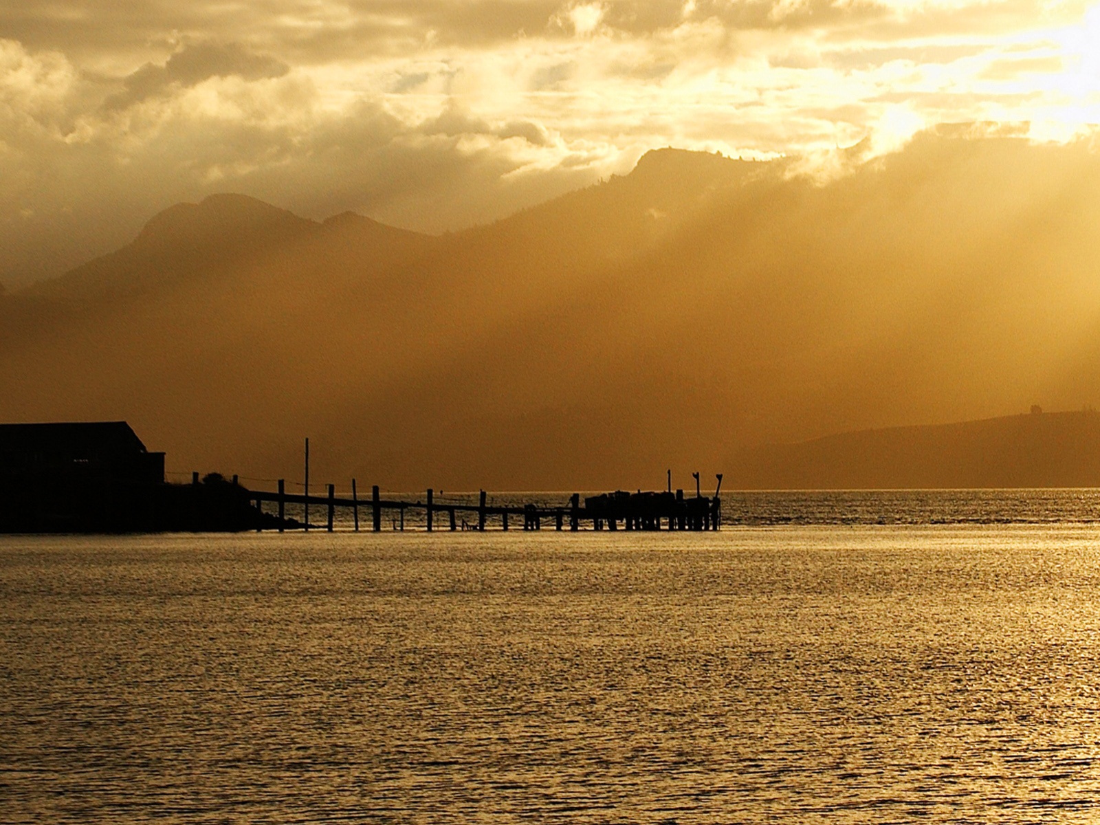 Windows 8 RP版 官方高清壁紙 #3 - 1600x1200