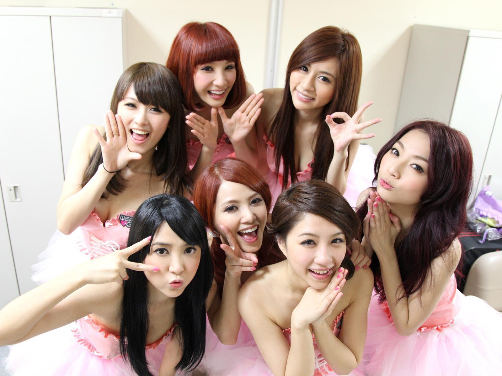 Weather Girls 天氣女孩 高清壁紙 #27 - 1600x1200