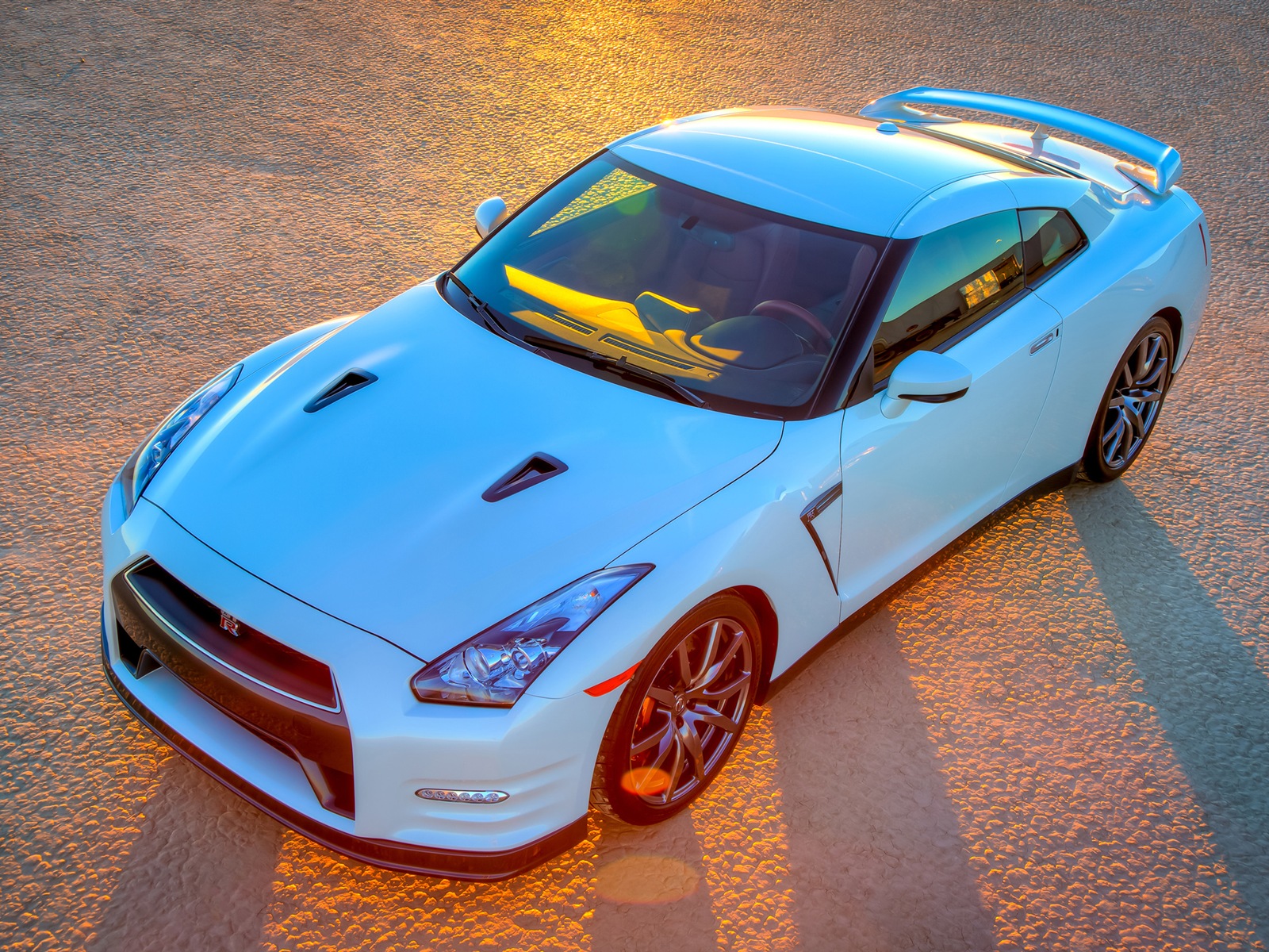 2013 Nissan GT-R R35 USA verze HD Tapety na plochu #16 - 1600x1200