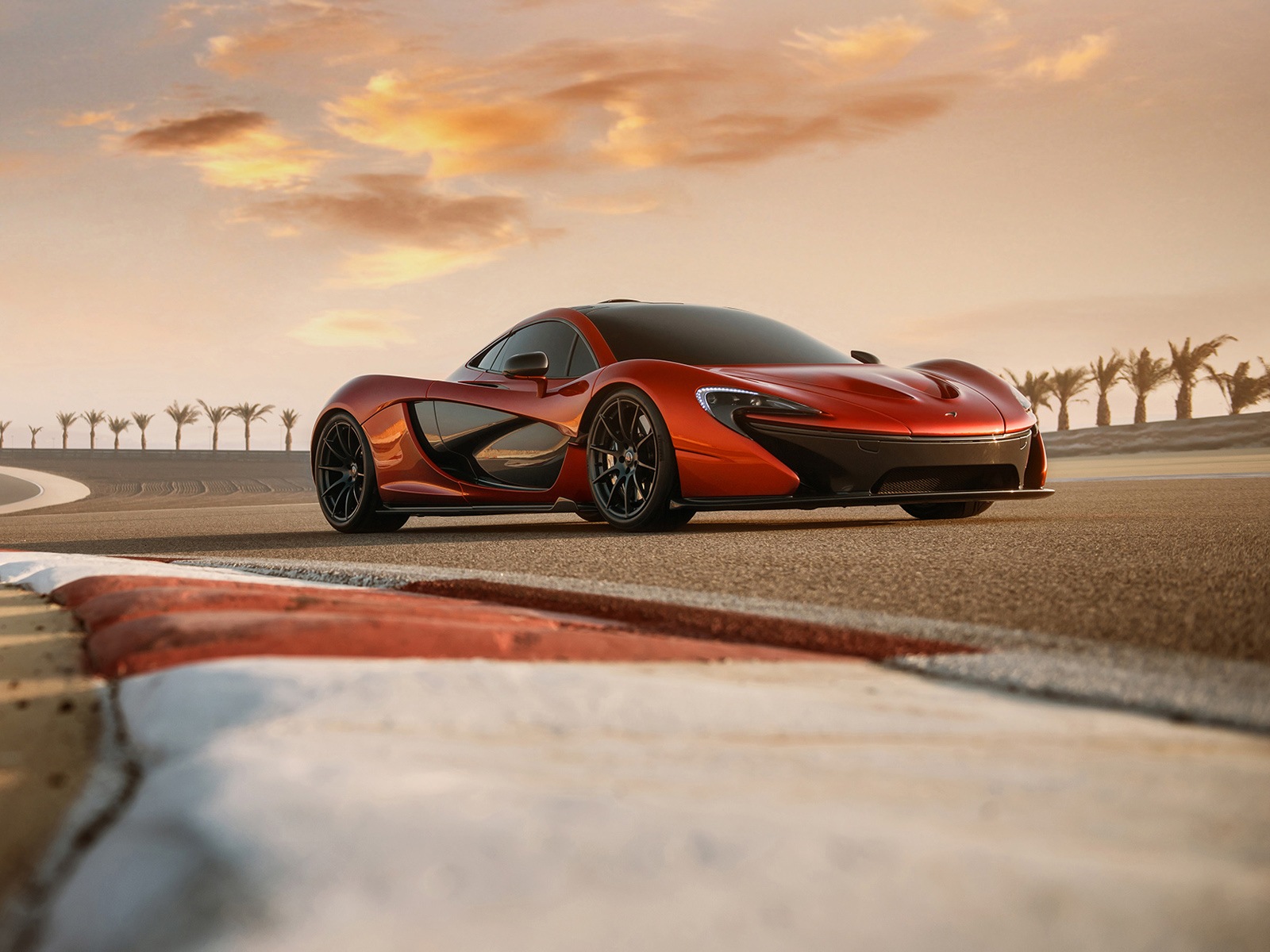 2013 McLaren P1 supercar 迈凯轮P1 超级跑车高清壁纸2 - 1600x1200