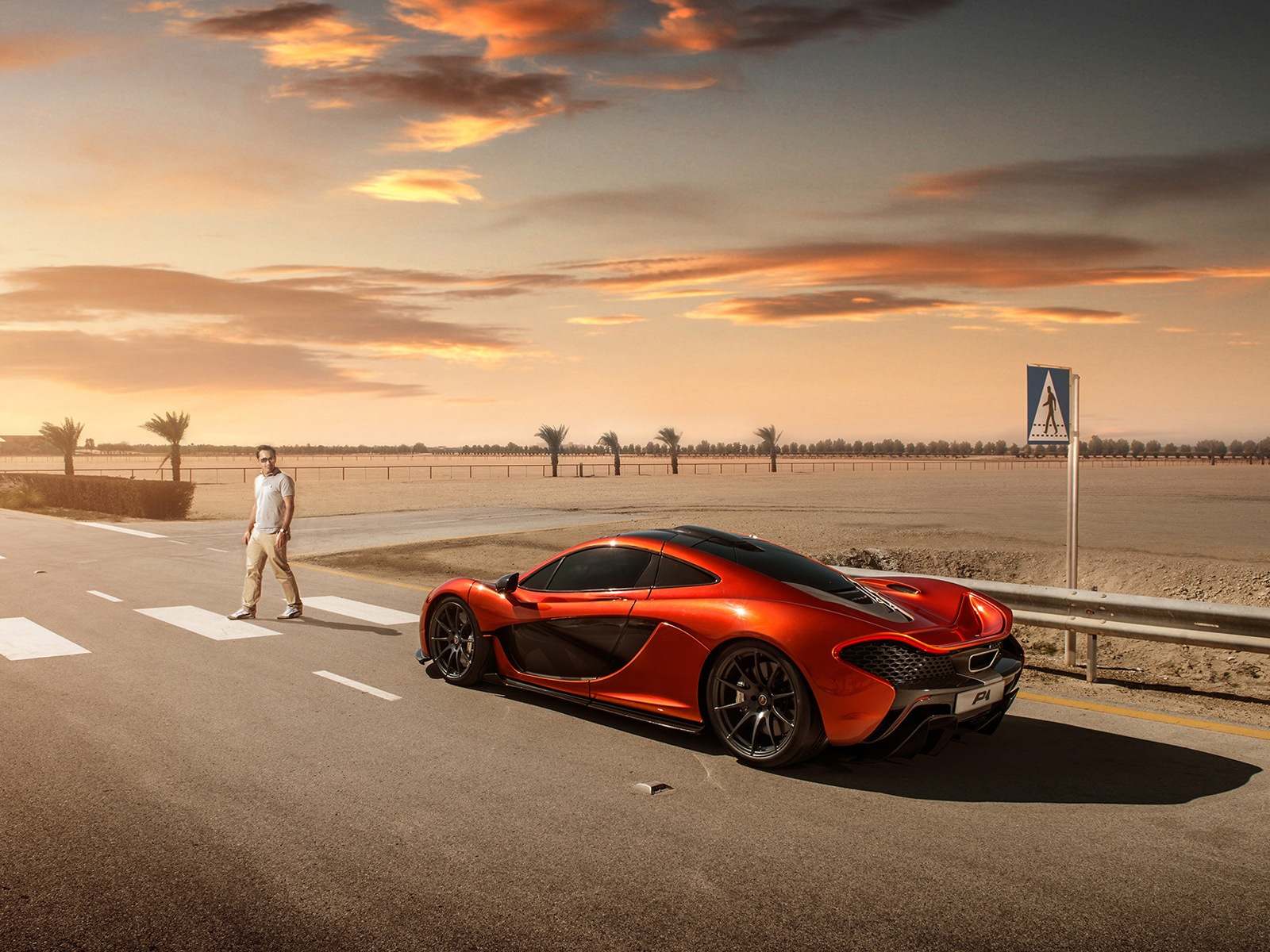 2013 McLaren P1 supercar 迈凯轮P1 超级跑车高清壁纸5 - 1600x1200