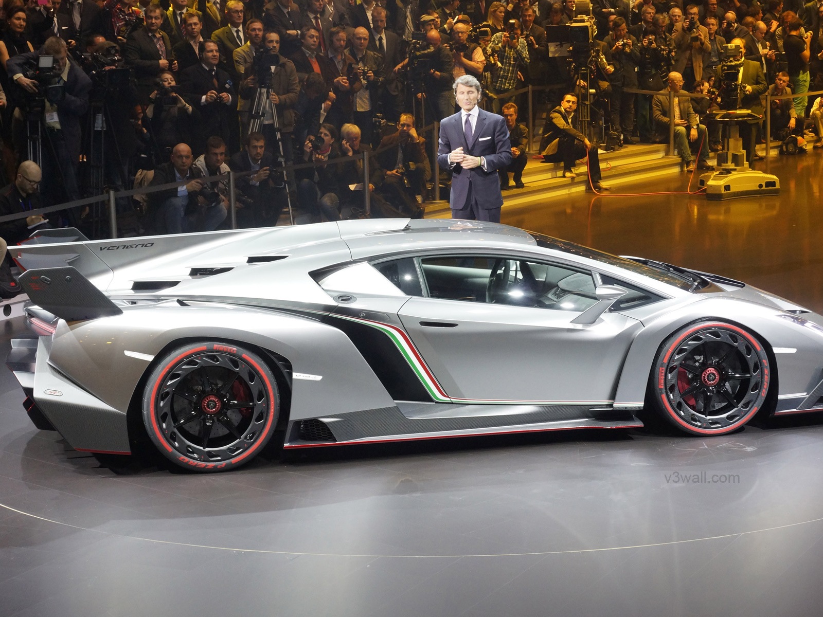 2013 Lamborghini Veneno luxury supercar HD wallpapers #14 - 1600x1200