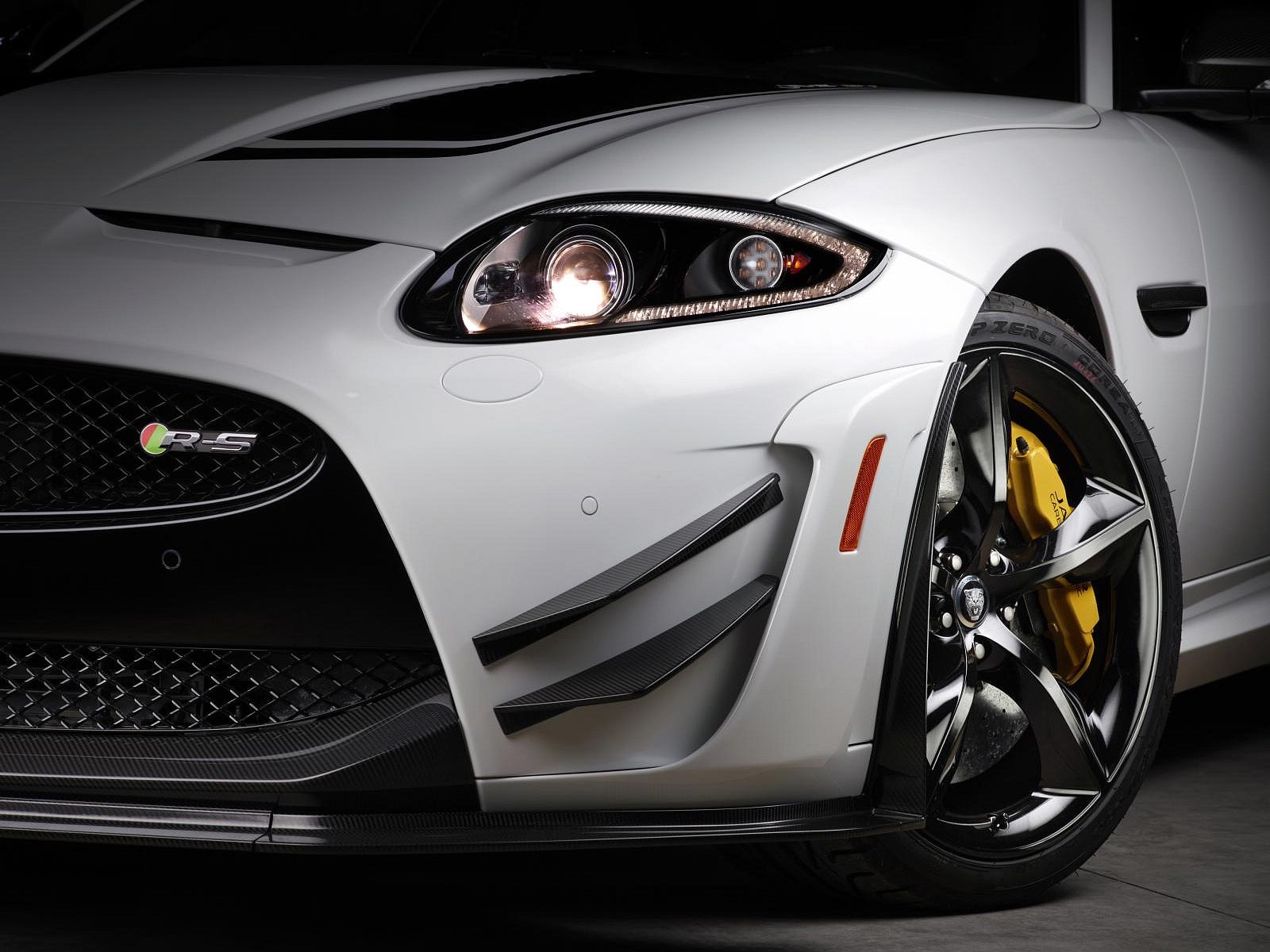 2014 Jaguar XKR-S GT 捷豹XKR-S GT跑车高清壁纸13 - 1600x1200