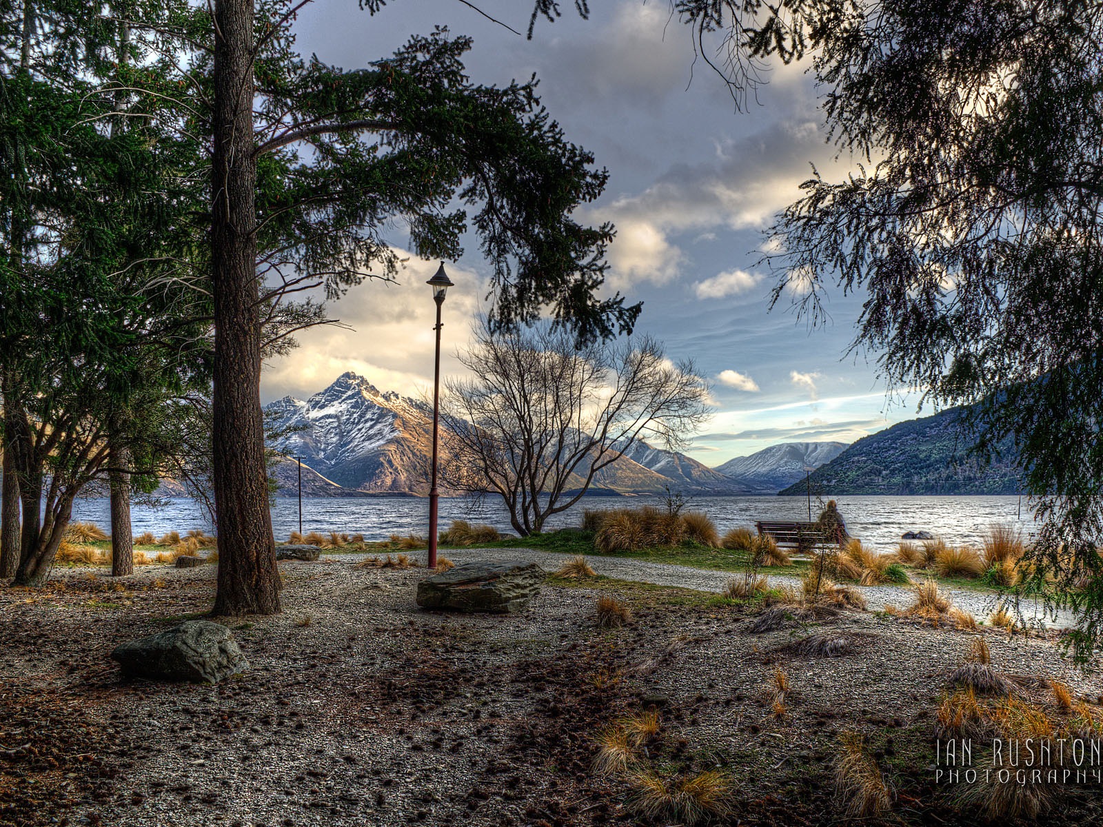 Windows 8 Theme Wallpaper: Queenstown, New Zealand #6 - 1600x1200