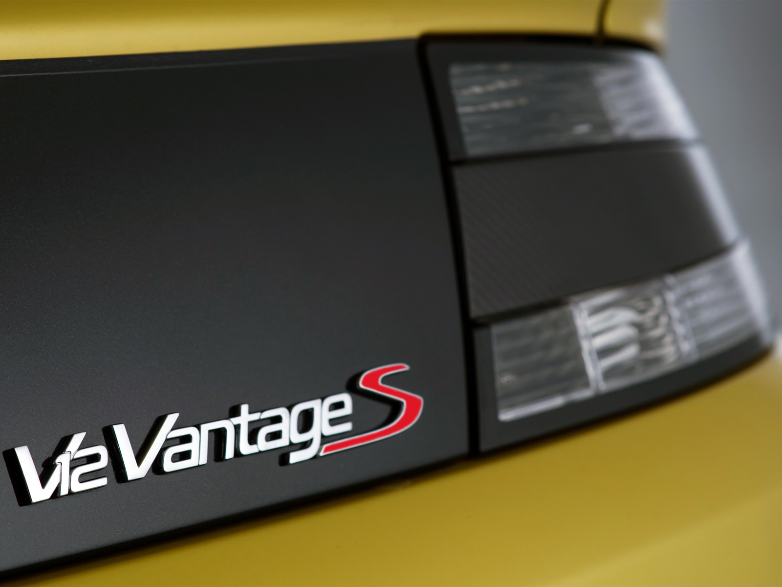 2013 Aston Martin V12 Vantage S 阿斯顿·马丁V12 Vantage 高清壁纸17 - 1600x1200