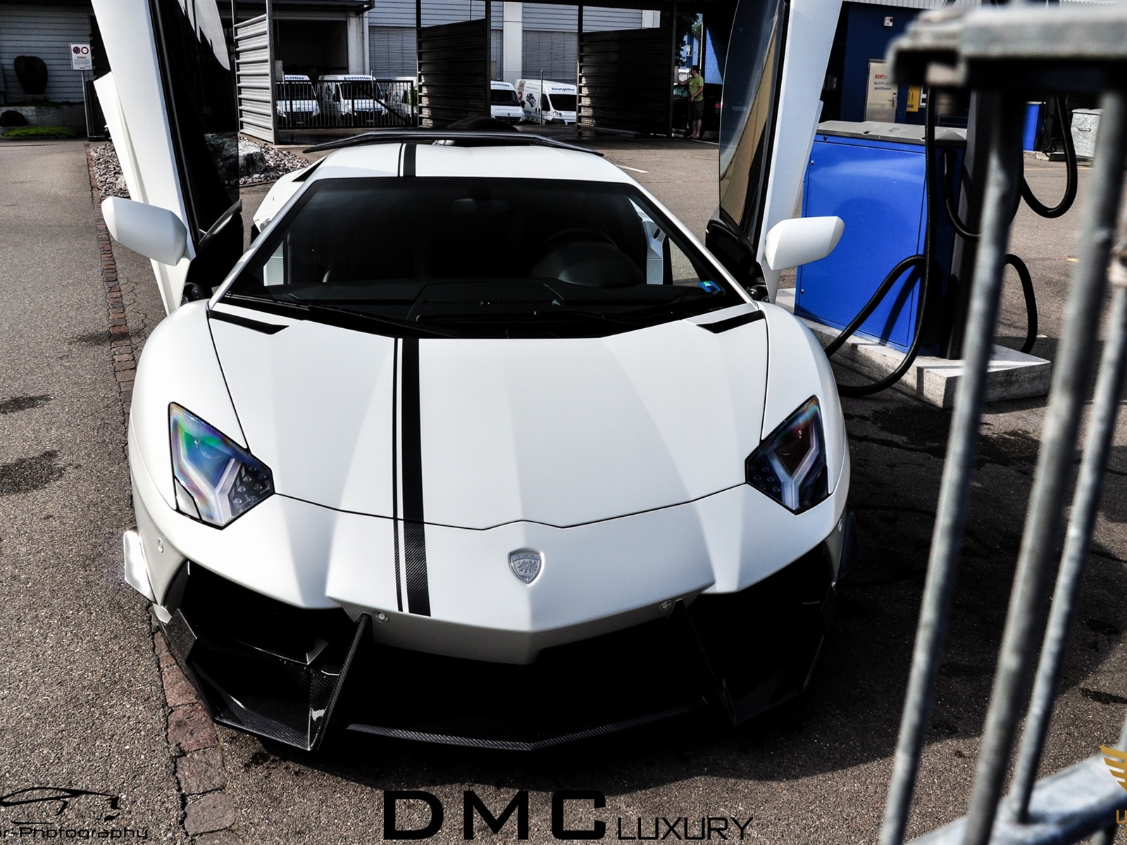 2013 Lamborghini Aventador LP900 SV Limited Edition HD wallpapers #3 - 1600x1200