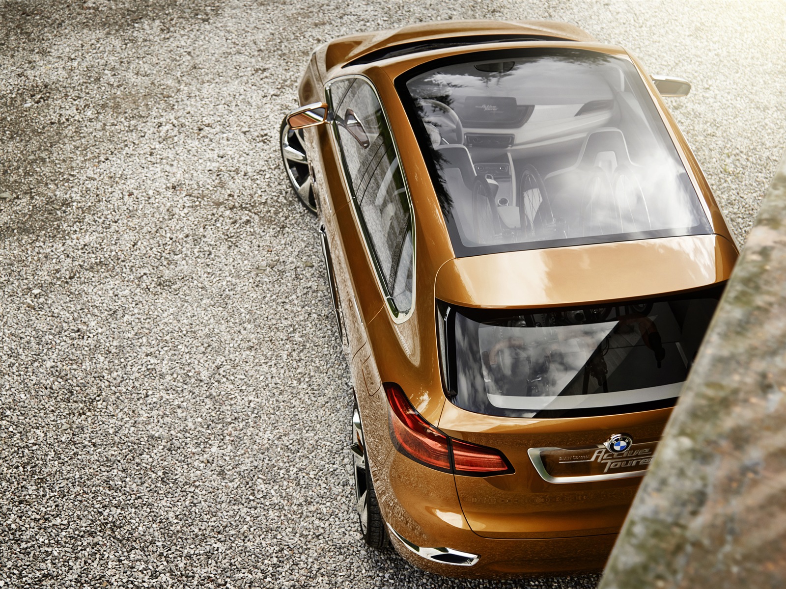 2013 BMW Concept Active Tourer 宝马旅行车 高清壁纸12 - 1600x1200