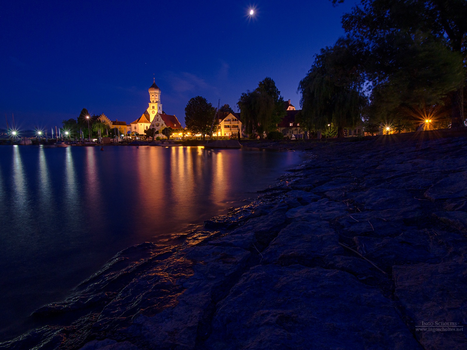 Windows 8 Theme Wallpaper: Scenic Europa #5 - 1600x1200