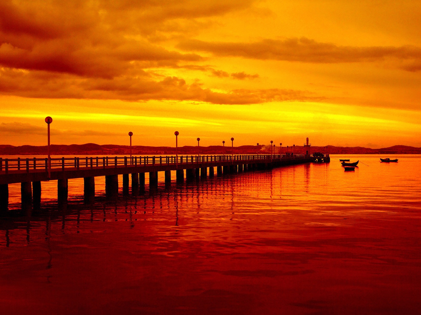 Costa del muelle al atardecer paisaje HD wallpaper #20 - 1600x1200