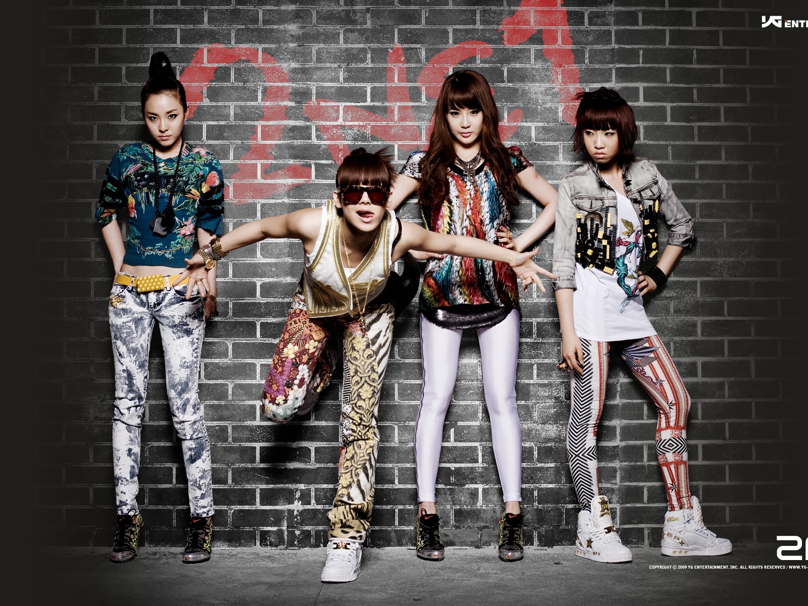 韓國音樂女孩組合 2NE1 高清壁紙 #1 - 1600x1200