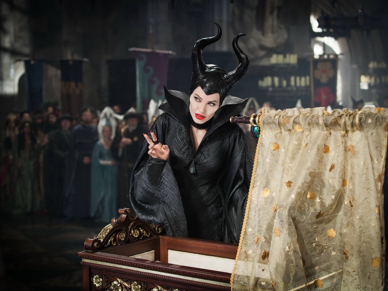 Maleficent 黑魔女：沉睡魔咒 2014 高清电影壁纸5 - 1600x1200