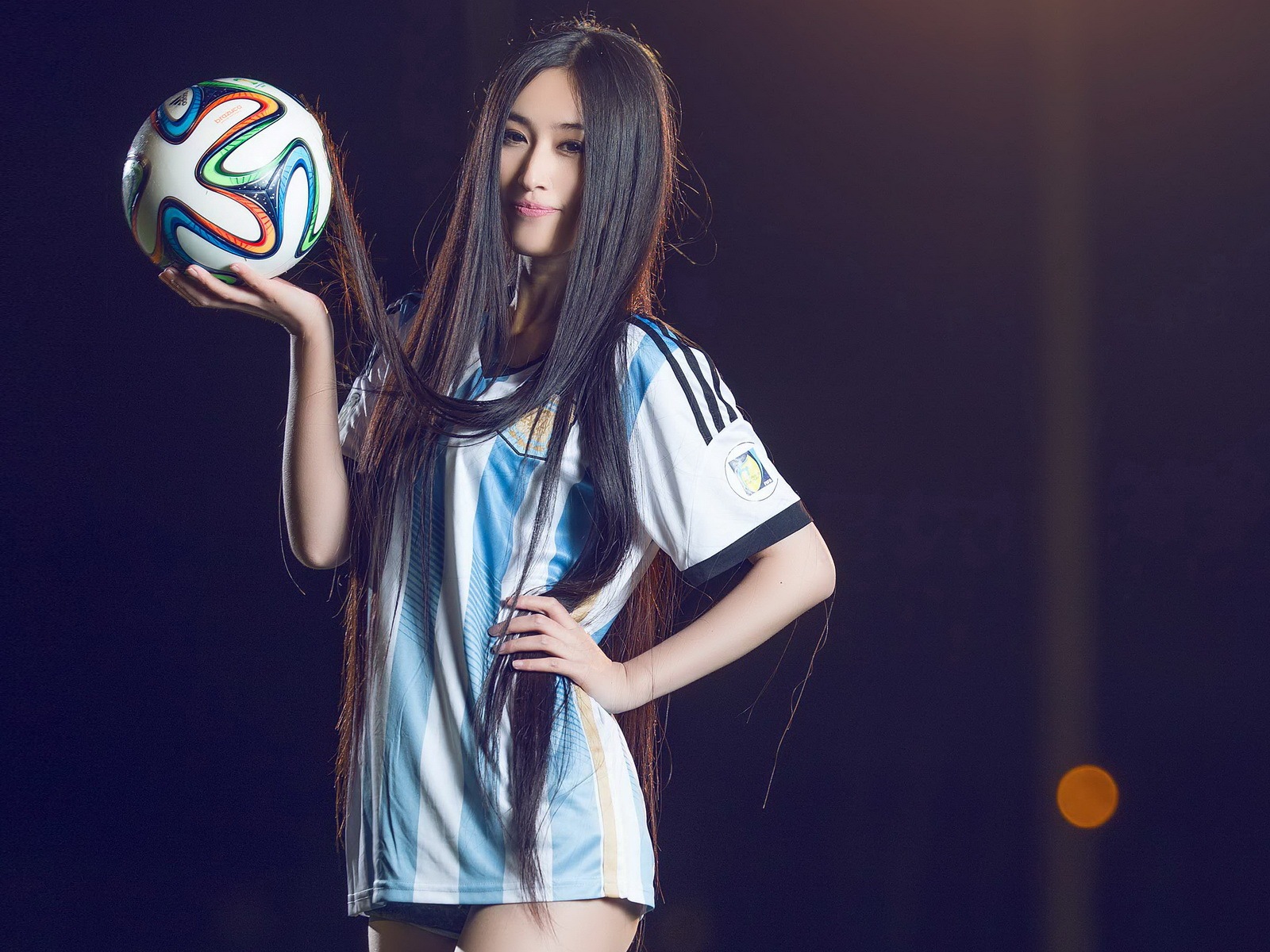 32 camisetas de la Copa del Mundo de fútbol, bebé wallpapers hermosas chicas HD #23 - 1600x1200