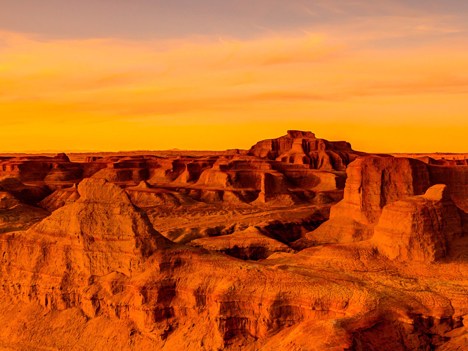 炎熱乾旱的沙漠，Windows 8 全景寬屏壁紙 #6 - 1600x1200