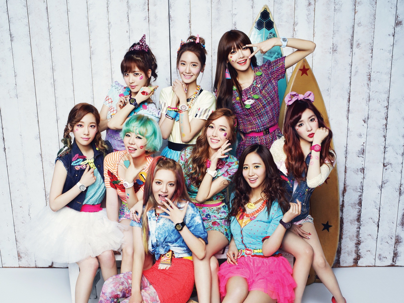 Girls Generation SNSD Casio baiser Me Baby-G fonds d'écran #1 - 1600x1200