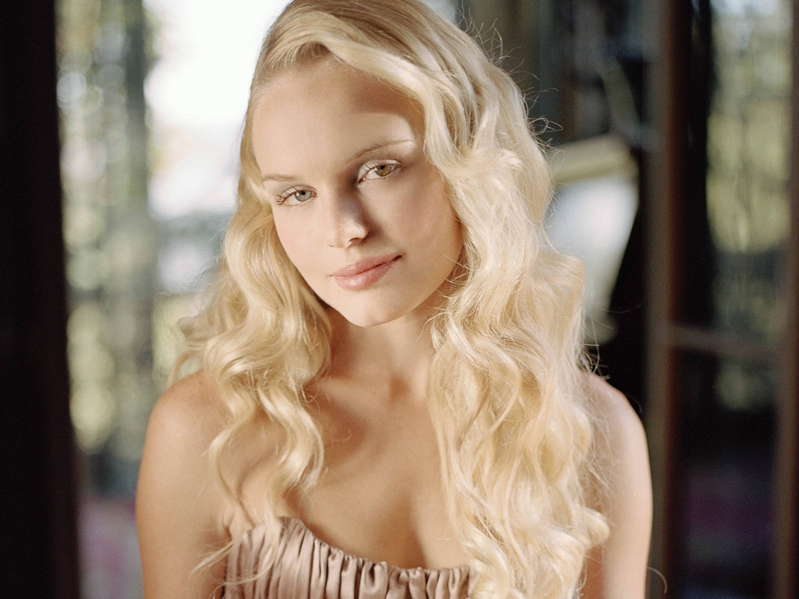 Kate Bosworth HD fondos de pantalla #1 - 1600x1200