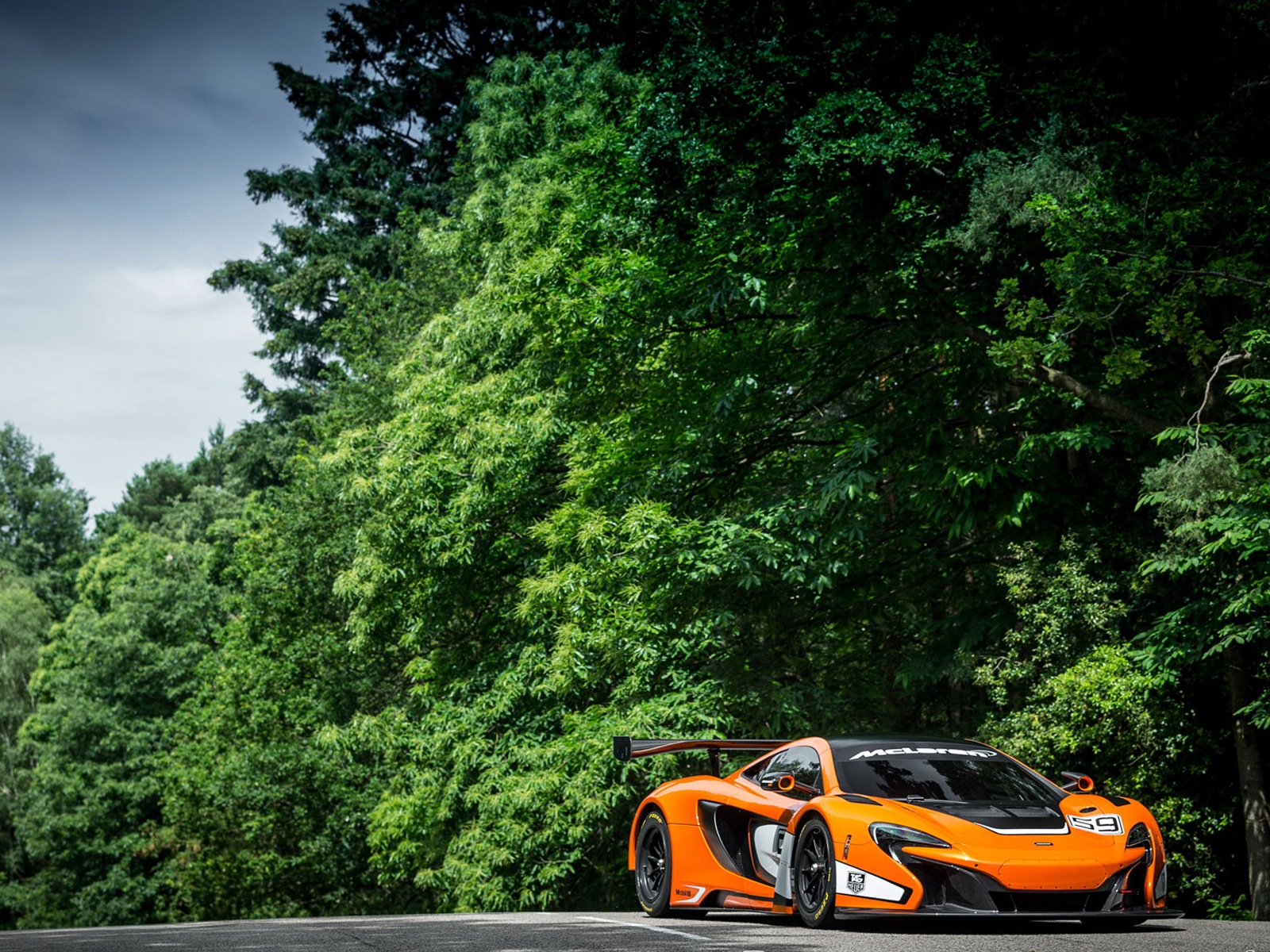 2015 McLaren 650S GT3 wallpapers superdeportivo HD #7 - 1600x1200