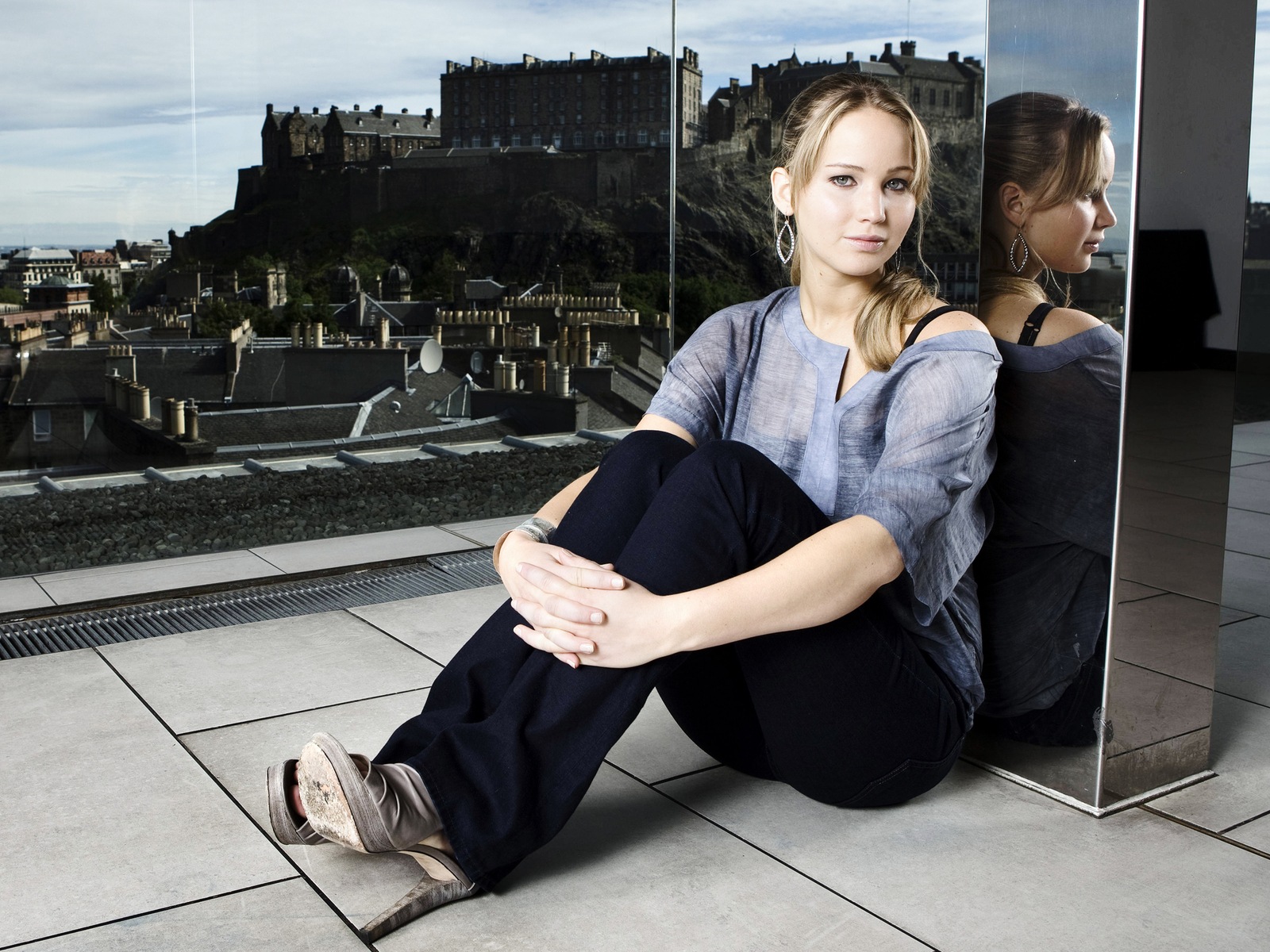 Jennifer Lawrence HD tapety na plochu #6 - 1600x1200