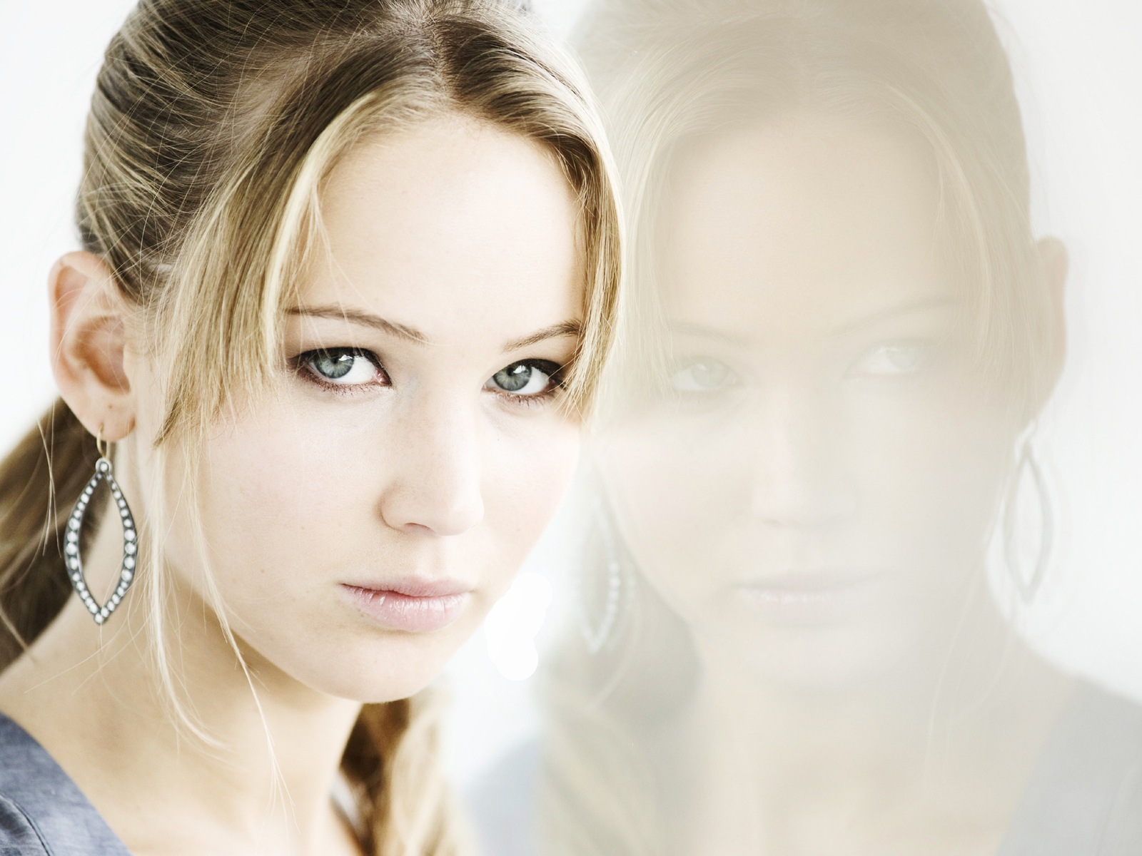 Fonds d'écran Jennifer Lawrence HD #13 - 1600x1200