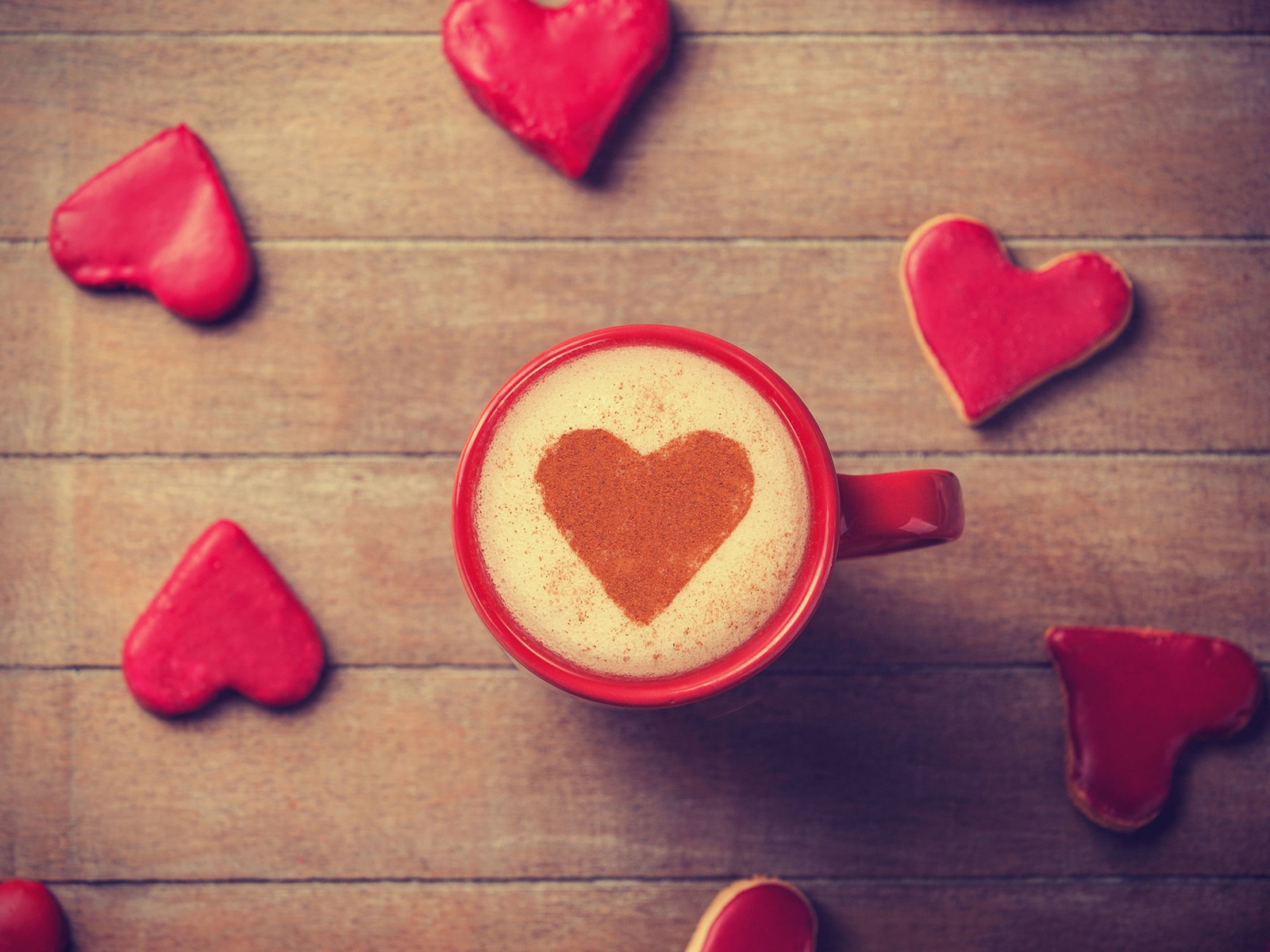 The theme of love, creative heart-shaped HD wallpapers #1 - 1600x1200