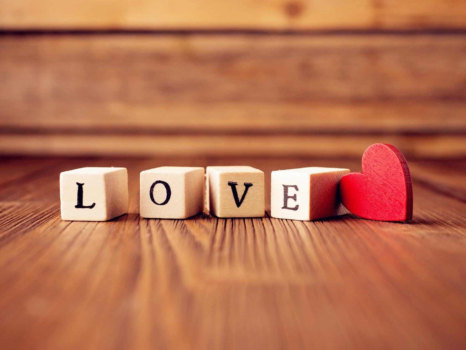 The theme of love, creative heart-shaped HD wallpapers #2 - 1600x1200