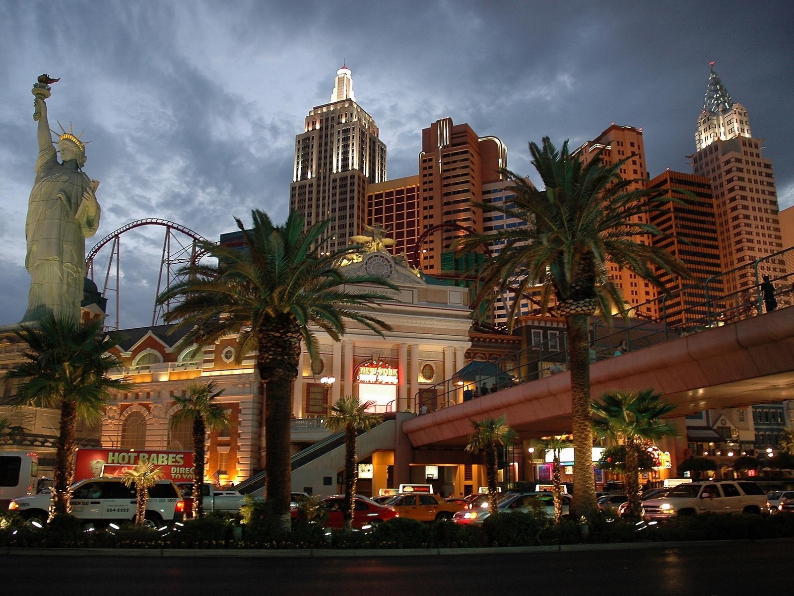 Beautiful night in Las Vegas HD wallpapers #8 - 1600x1200