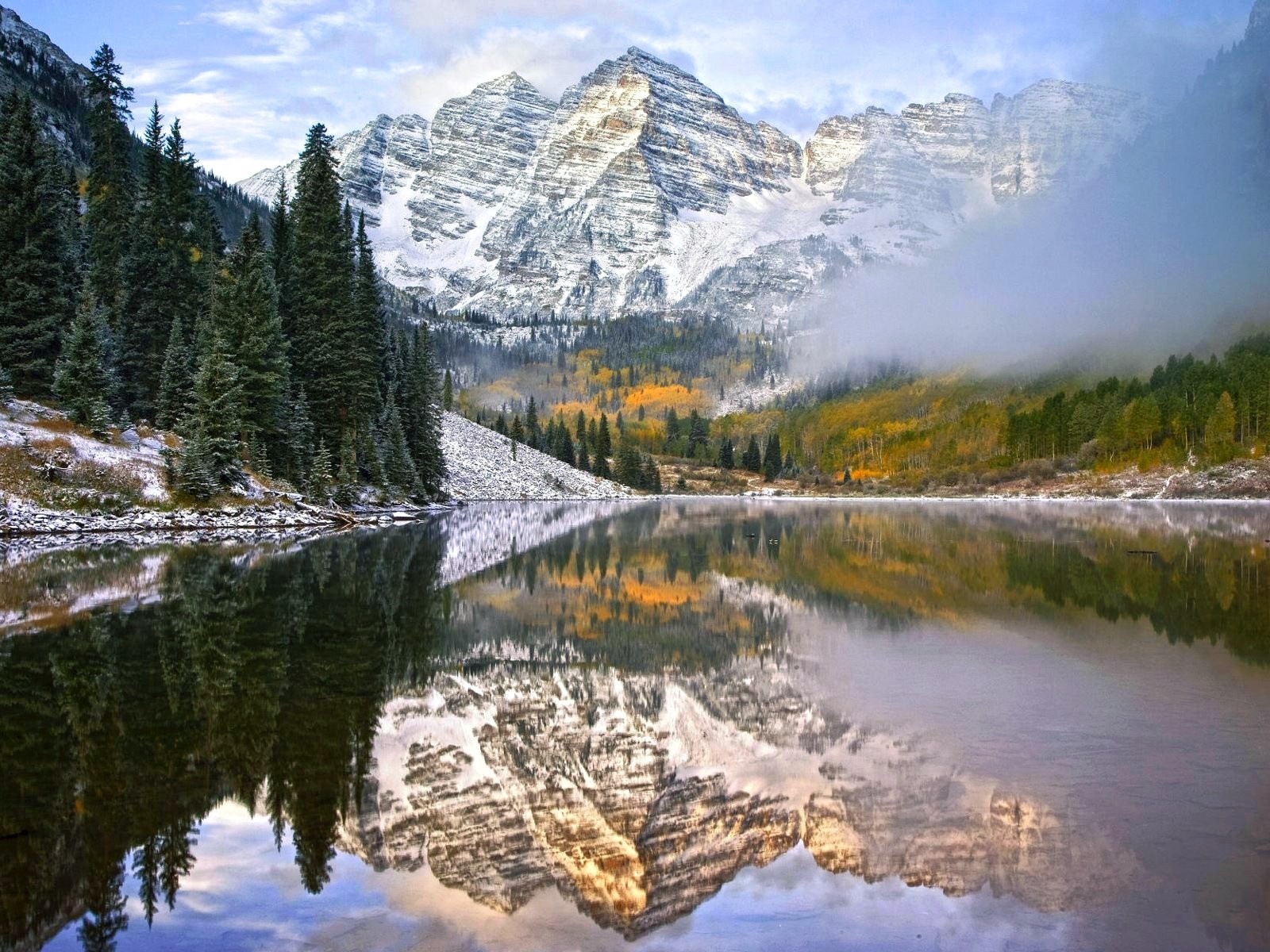 山脈の水の雲自然の美しさ、風景のHD壁紙 #16 - 1600x1200