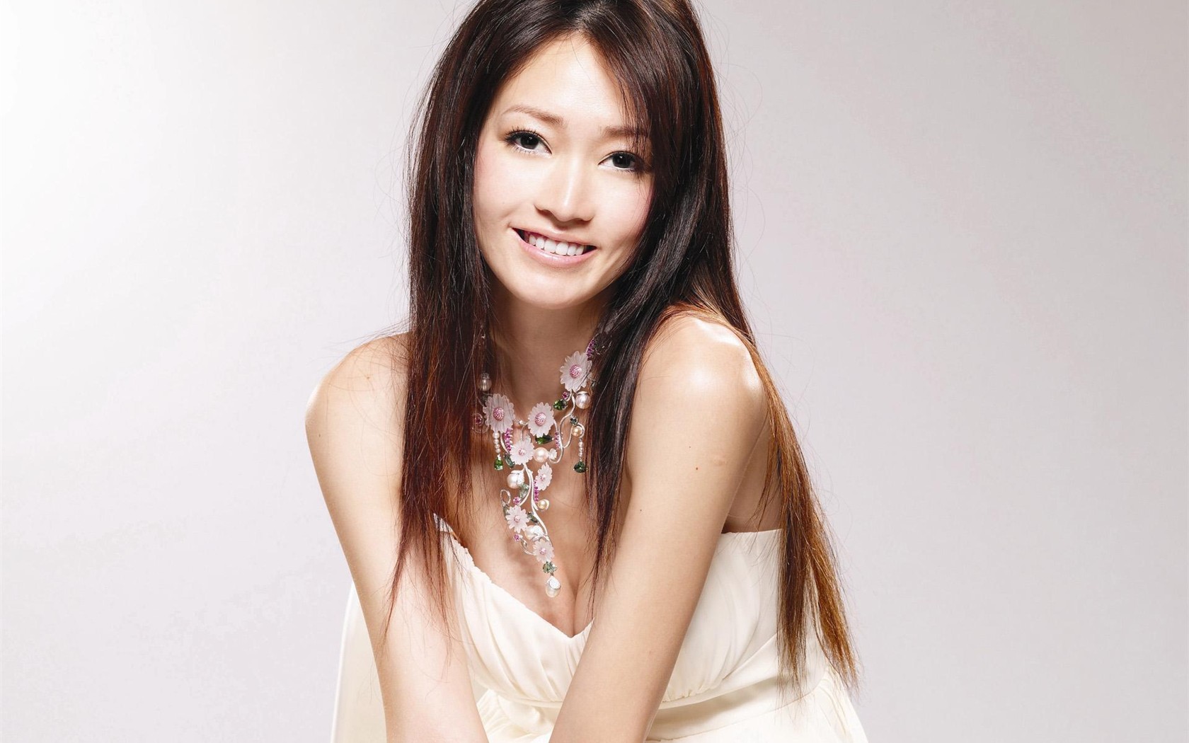 Taiwan Beauty Huay-Ben Pan Tapete #1 - 1680x1050