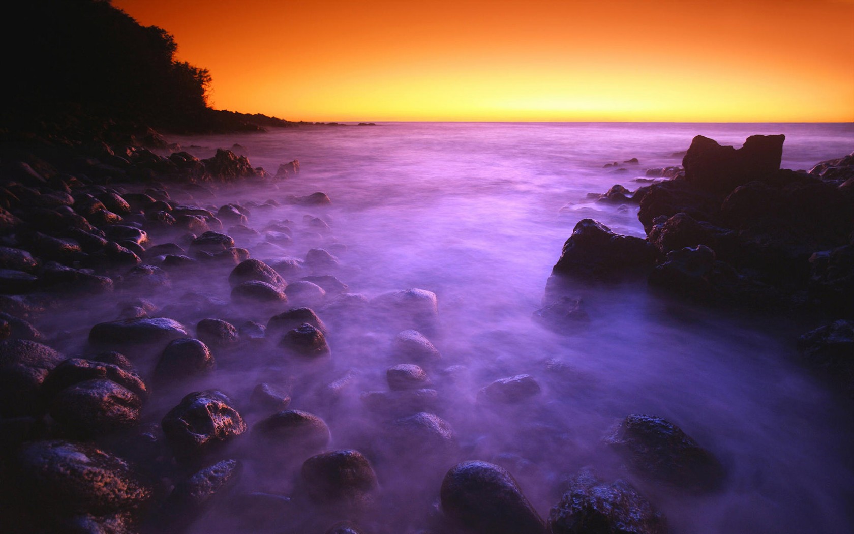Beautiful sunrise and sunset wallpaper #29 - 1680x1050